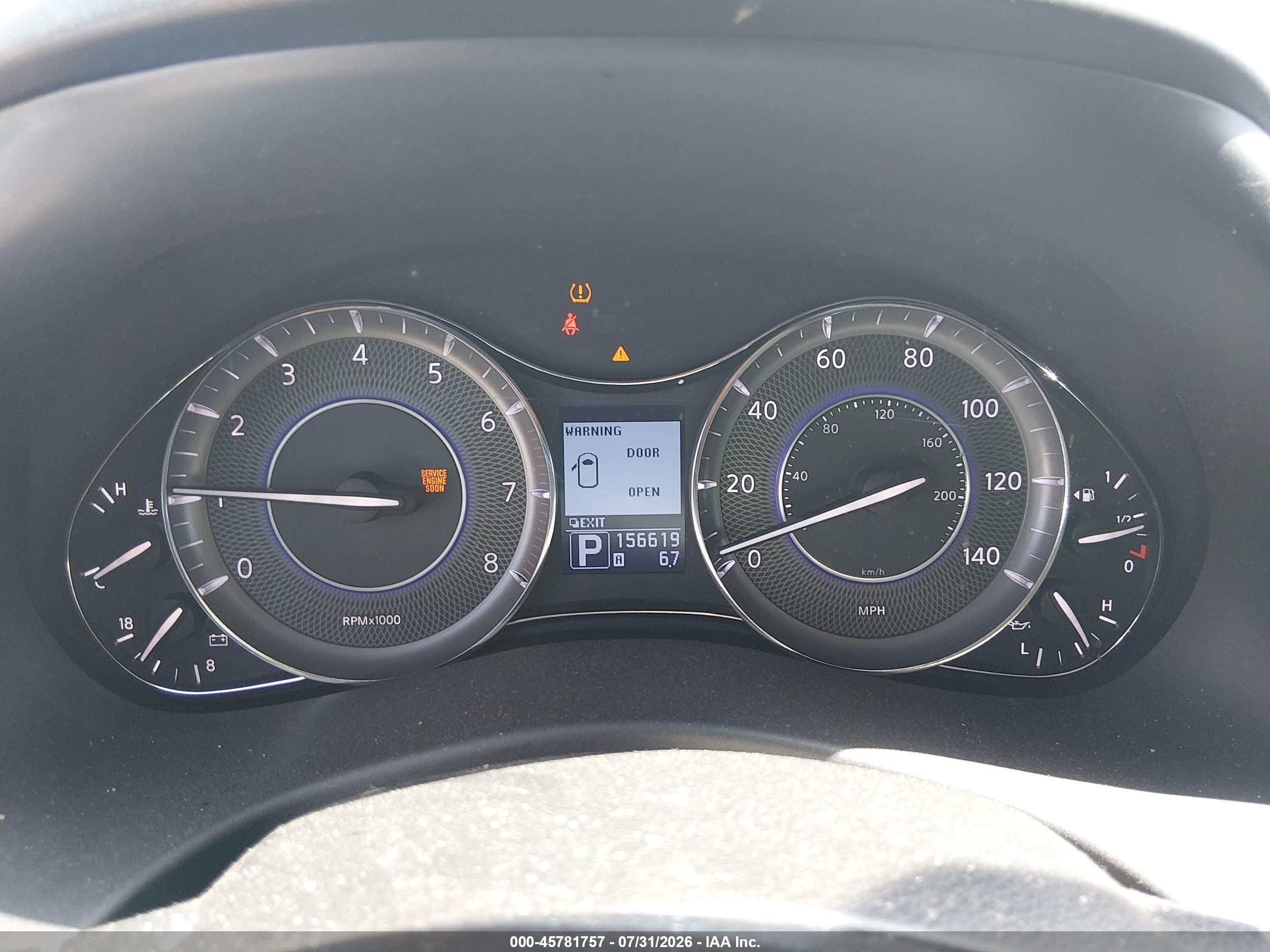 2011 Infiniti Qx56   Белый vin: JN8AZ2ND0B9701383