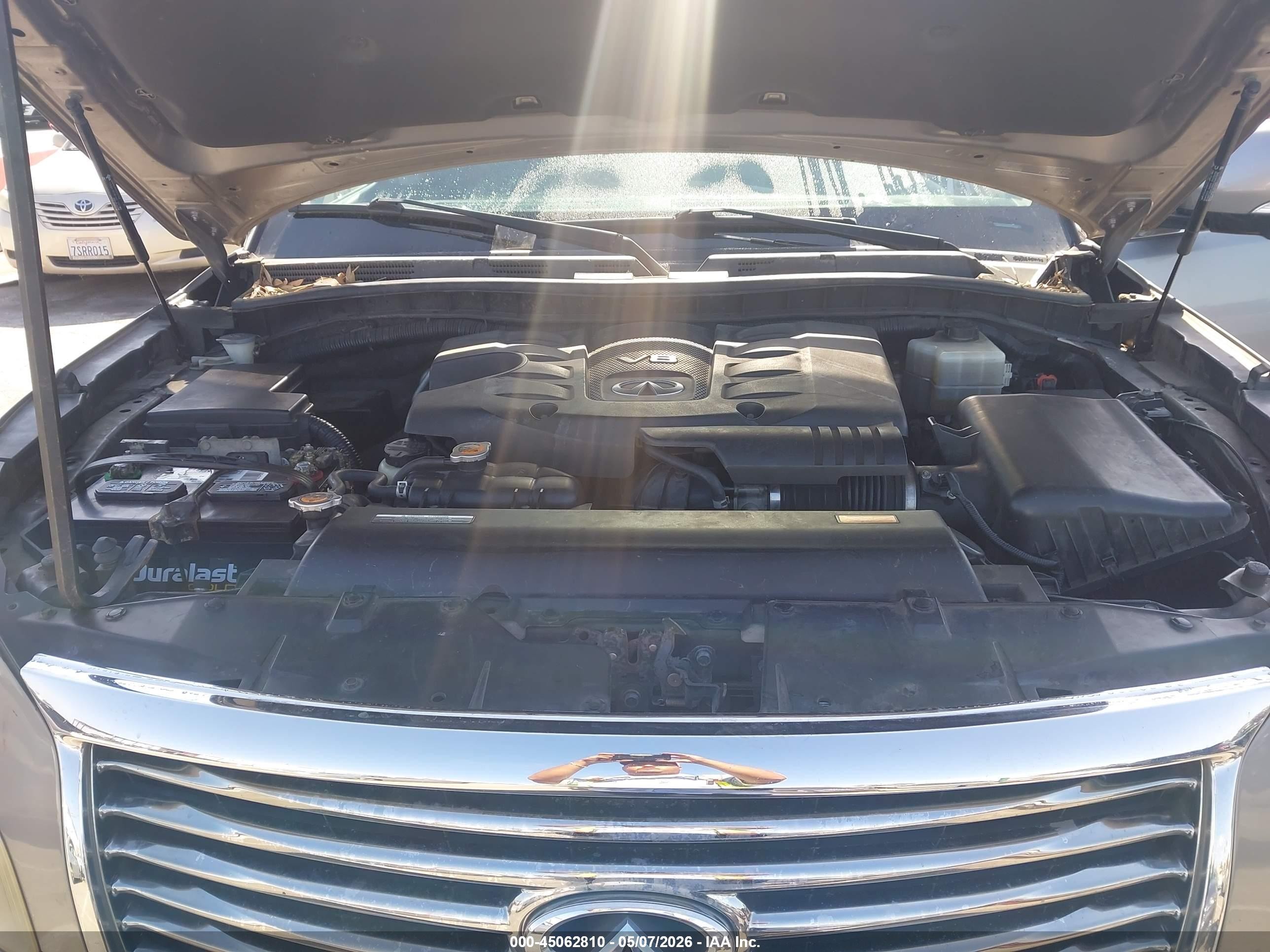 2011 Infiniti Qx56   Silver vin: JN8AZ2ND0B9701898