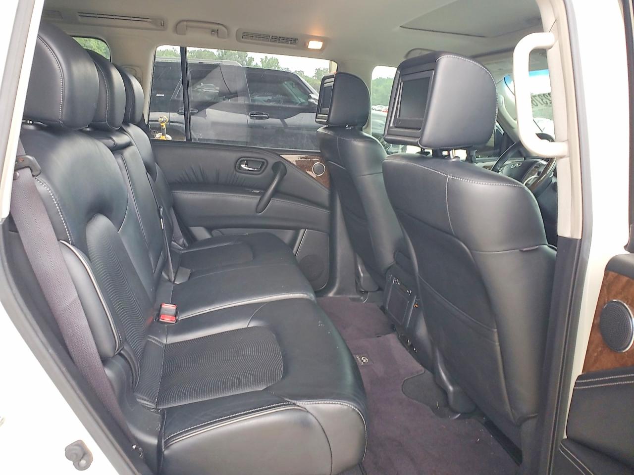 2016 Infiniti Qx80 Base White vin: JN8AZ2ND3G9800769