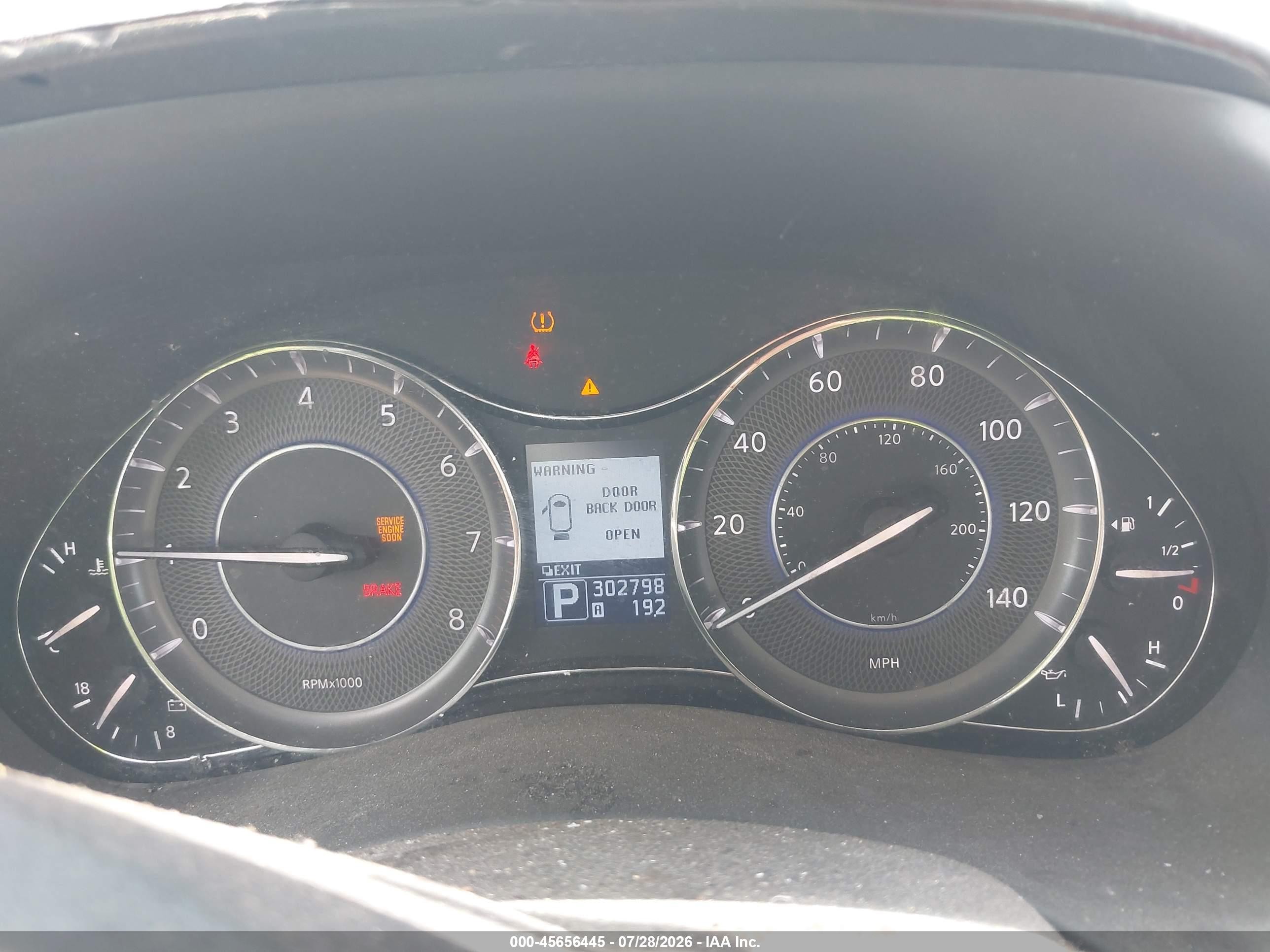 2011 Infiniti Qx56   White vin: JN8AZ2ND4B9701001