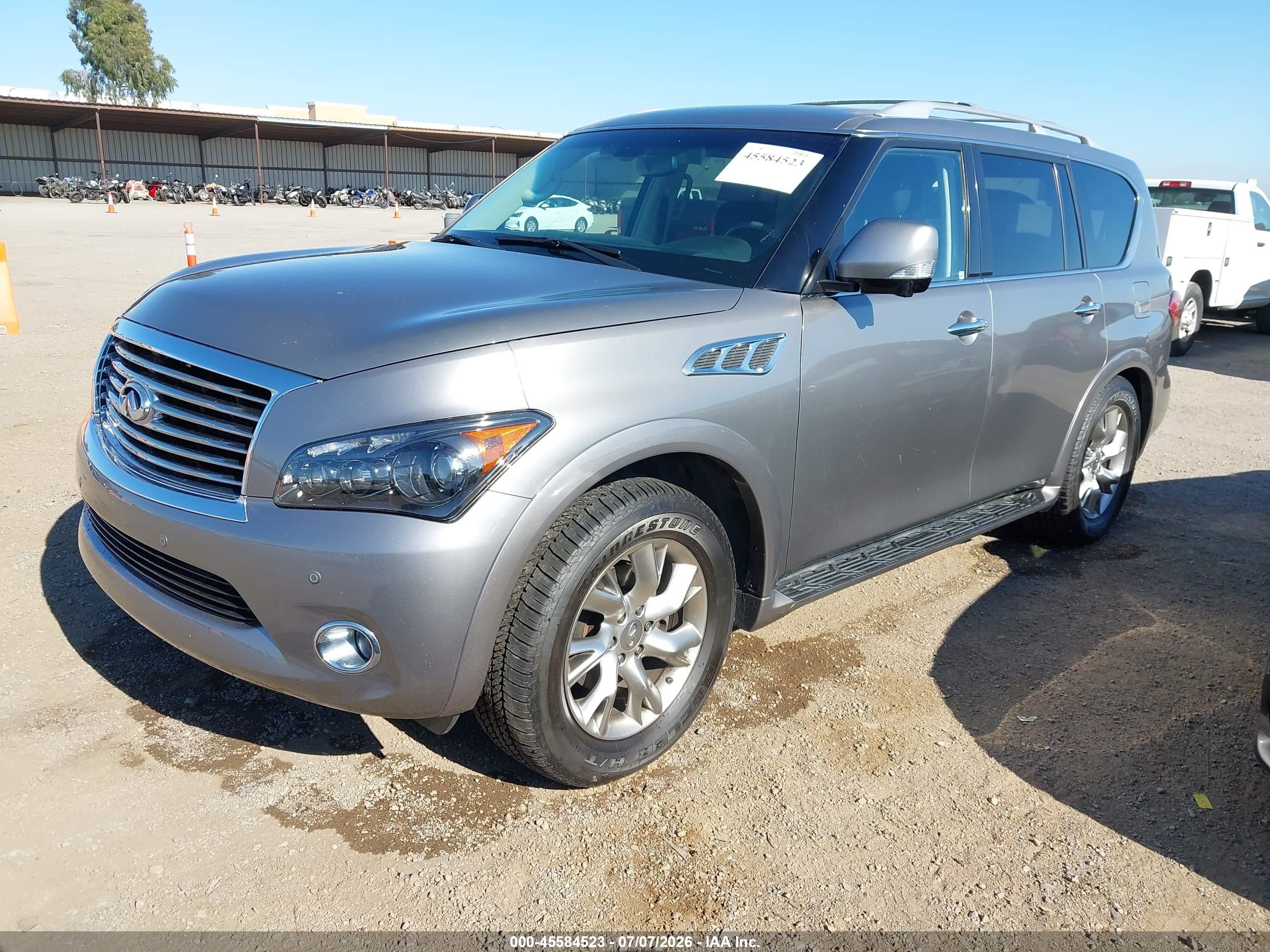 2013 Infiniti Qx56   Gray vin: JN8AZ2ND8D9750155