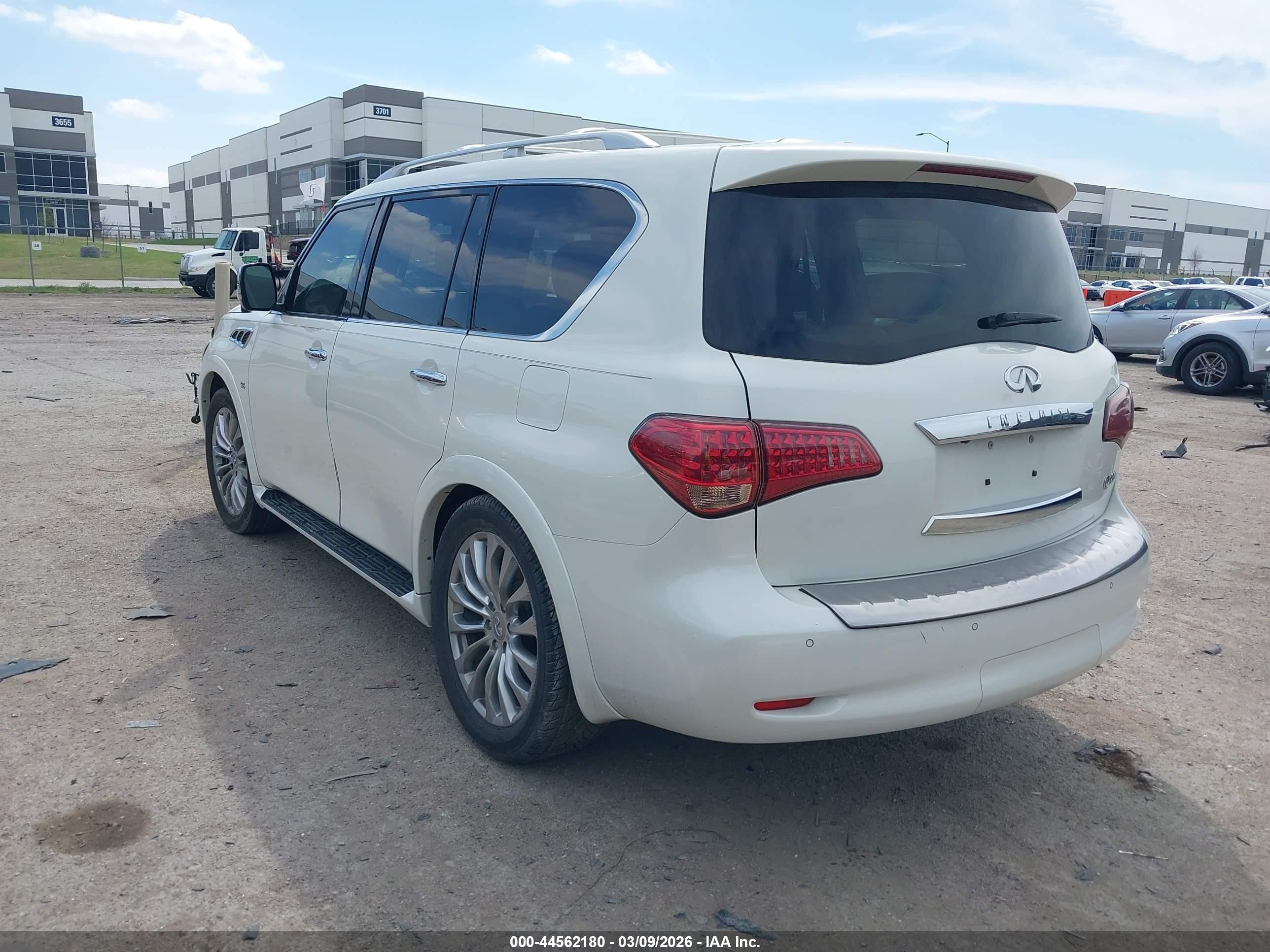 2015 Infiniti Qx80   White vin: JN8AZ2ND9F9770269