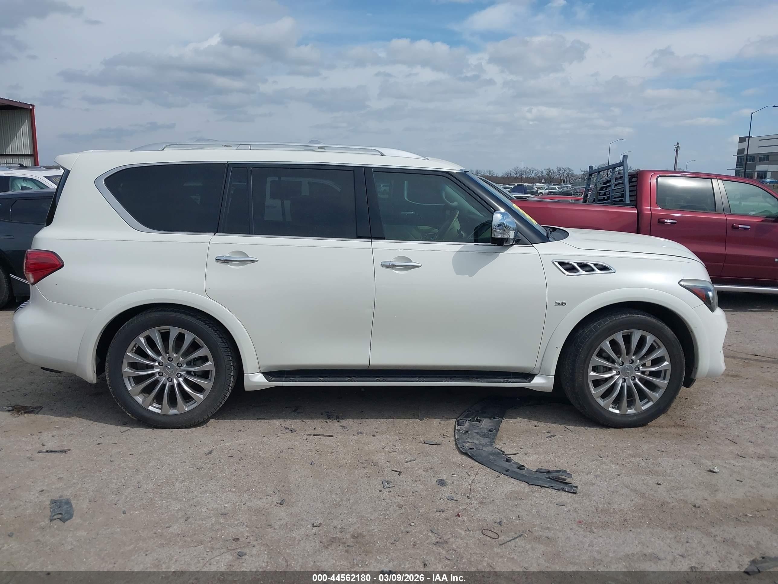 2015 Infiniti Qx80   White vin: JN8AZ2ND9F9770269