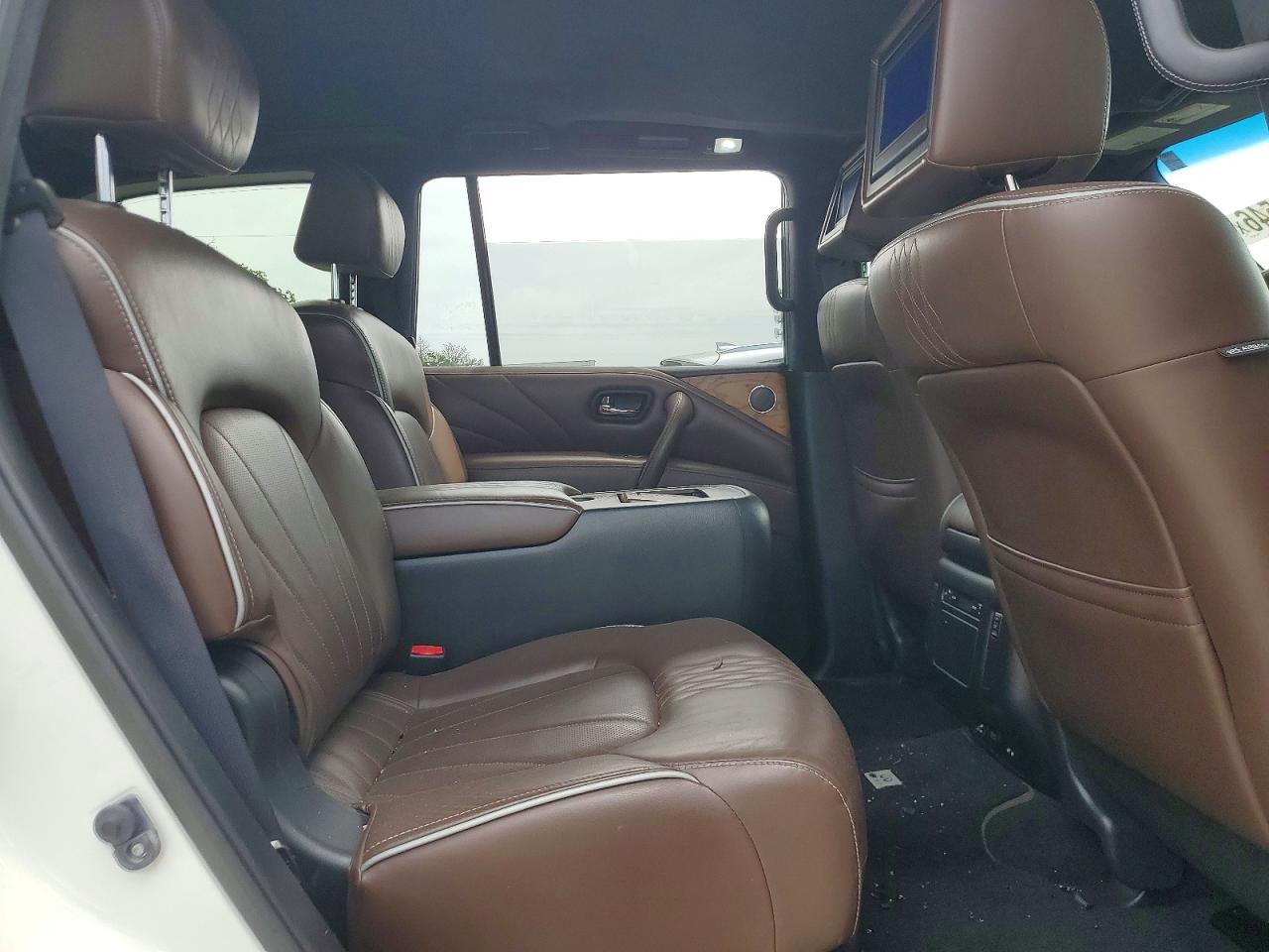 2015 Infiniti Qx80 Base White vin: JN8AZ2NE0F9082279
