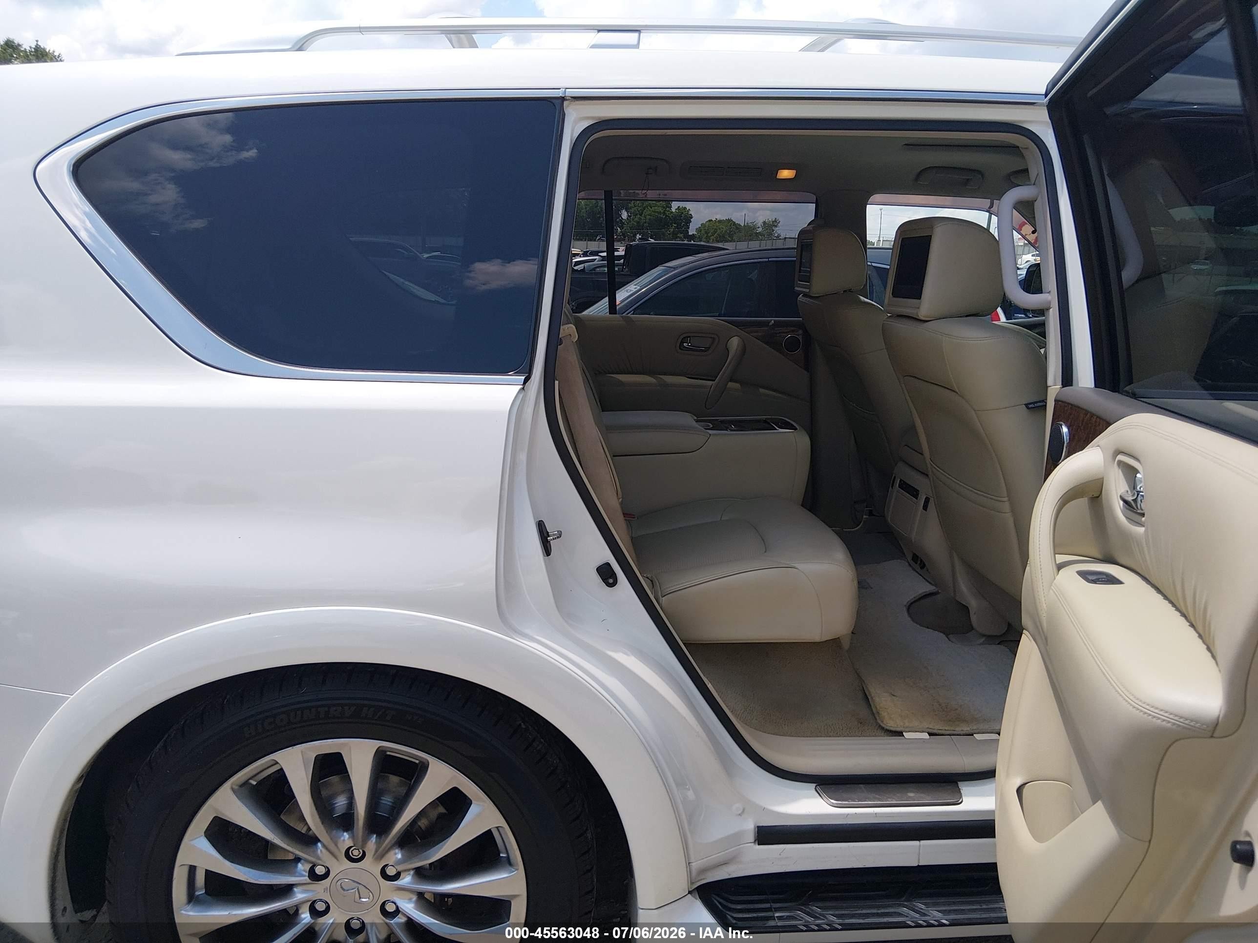 2015 Infiniti Qx80   White vin: JN8AZ2NE0F9087515