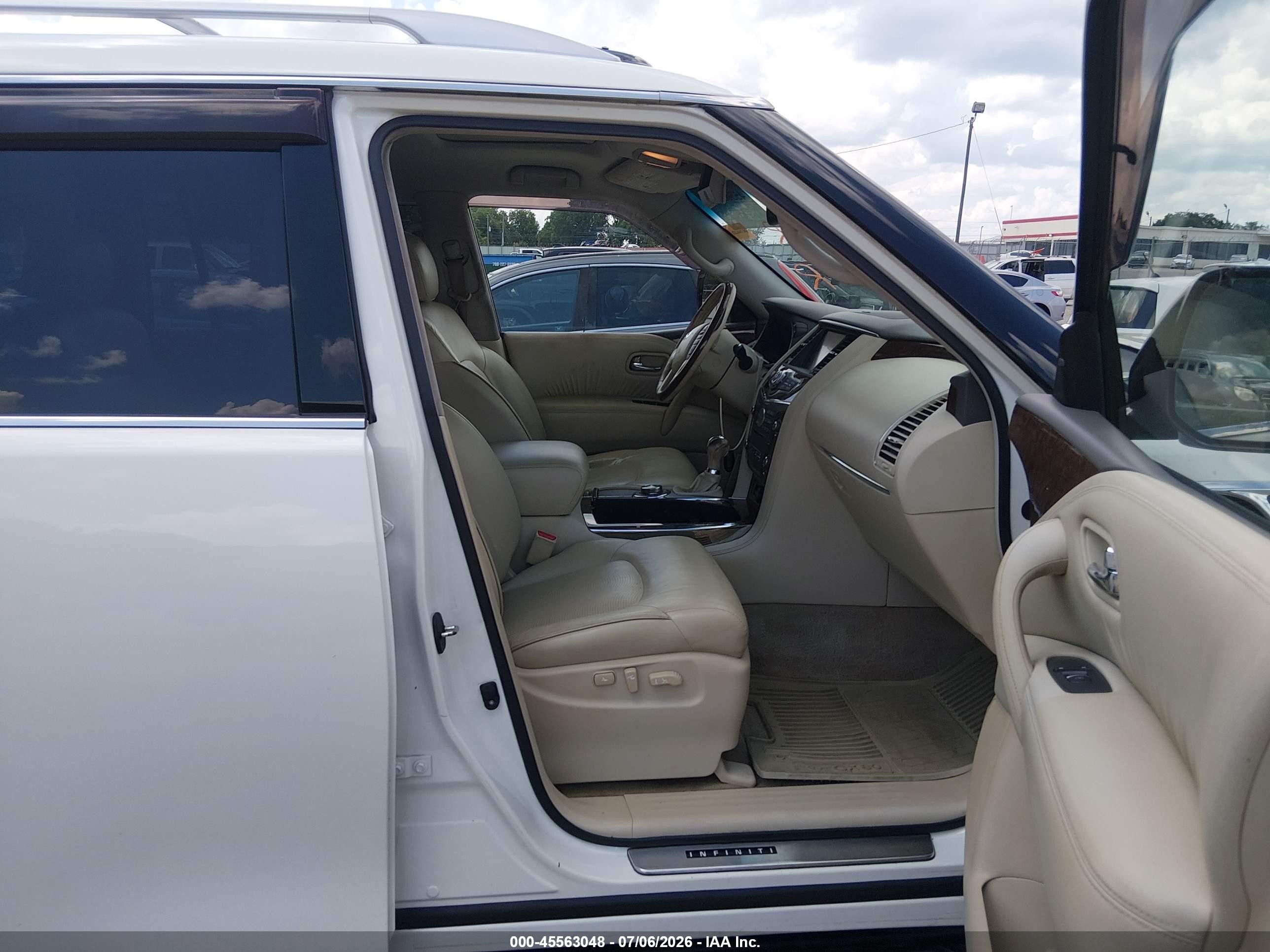 2015 Infiniti Qx80   White vin: JN8AZ2NE0F9087515
