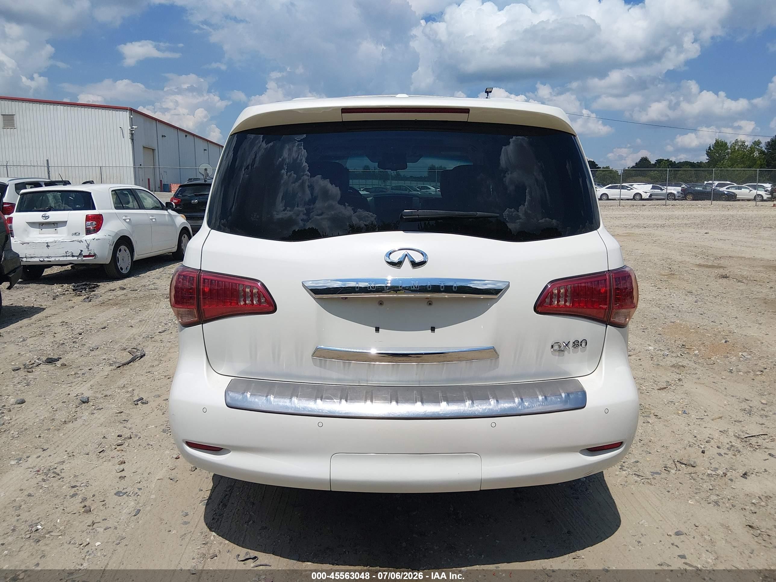 2015 Infiniti Qx80   White vin: JN8AZ2NE0F9087515