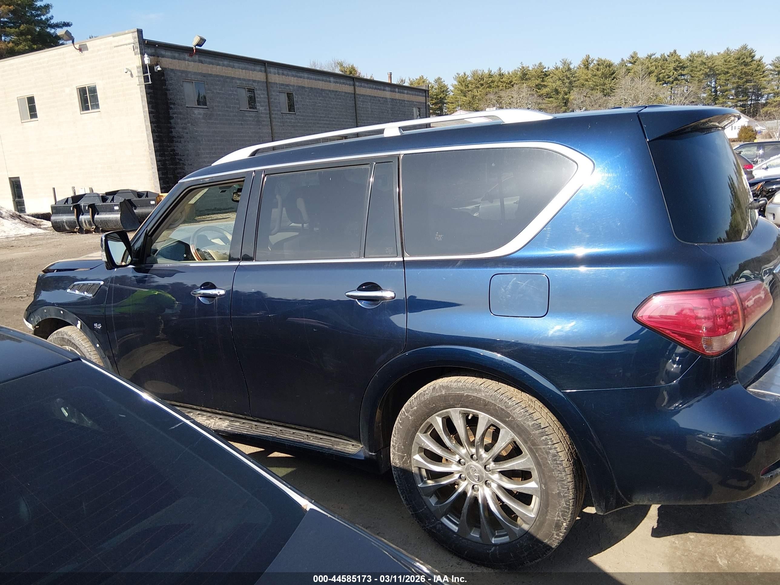 2016 Infiniti Qx80   Black vin: JN8AZ2NE0G9123477