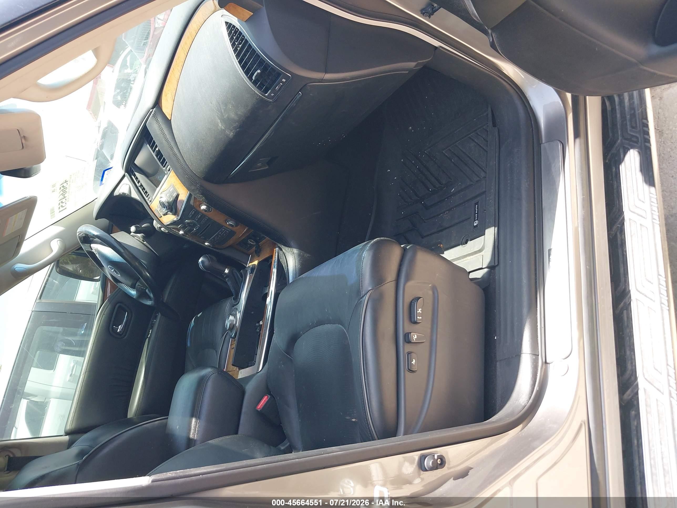 2013 Infiniti Qx56   Silver vin: JN8AZ2NE1D9061003