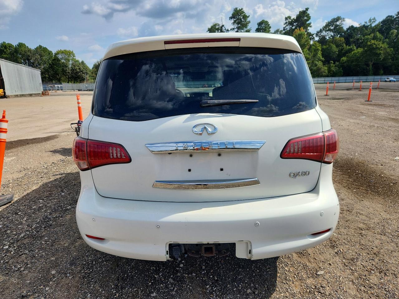 2013 Infiniti Qx56 Base White vin: JN8AZ2NE1D9061017