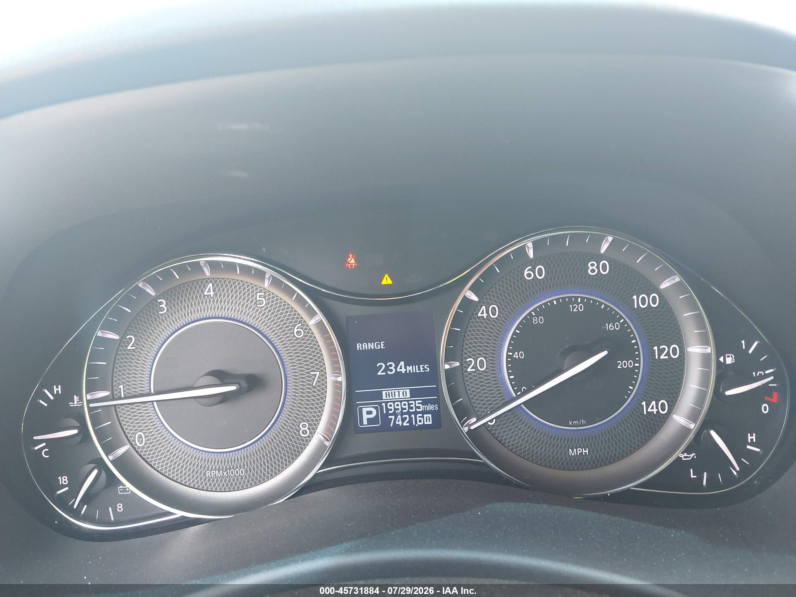 2015 Infiniti Qx80   Черный vin: JN8AZ2NE1F9081013