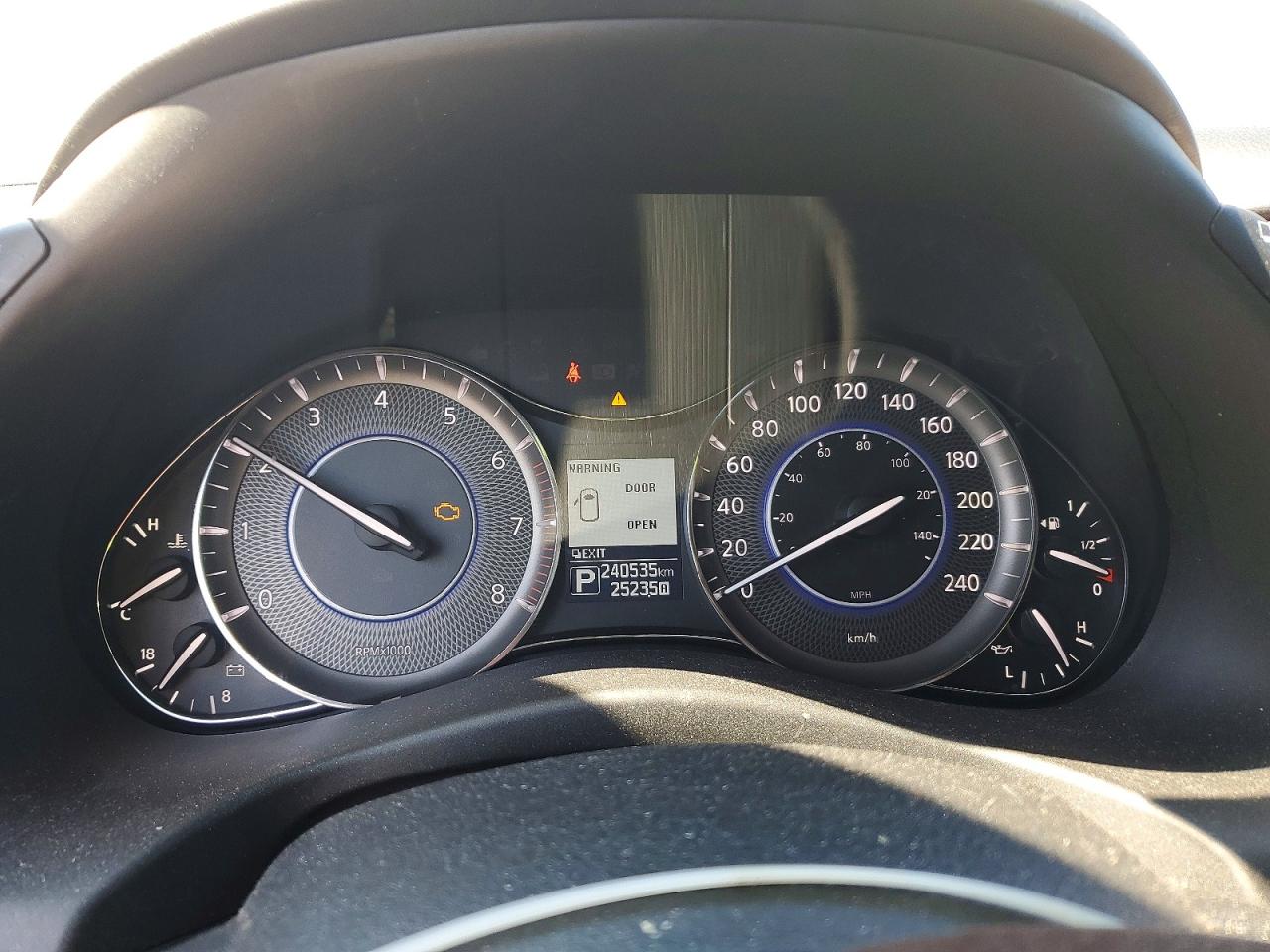2015 Infiniti Qx80 Base White vin: JN8AZ2NE1F9086230