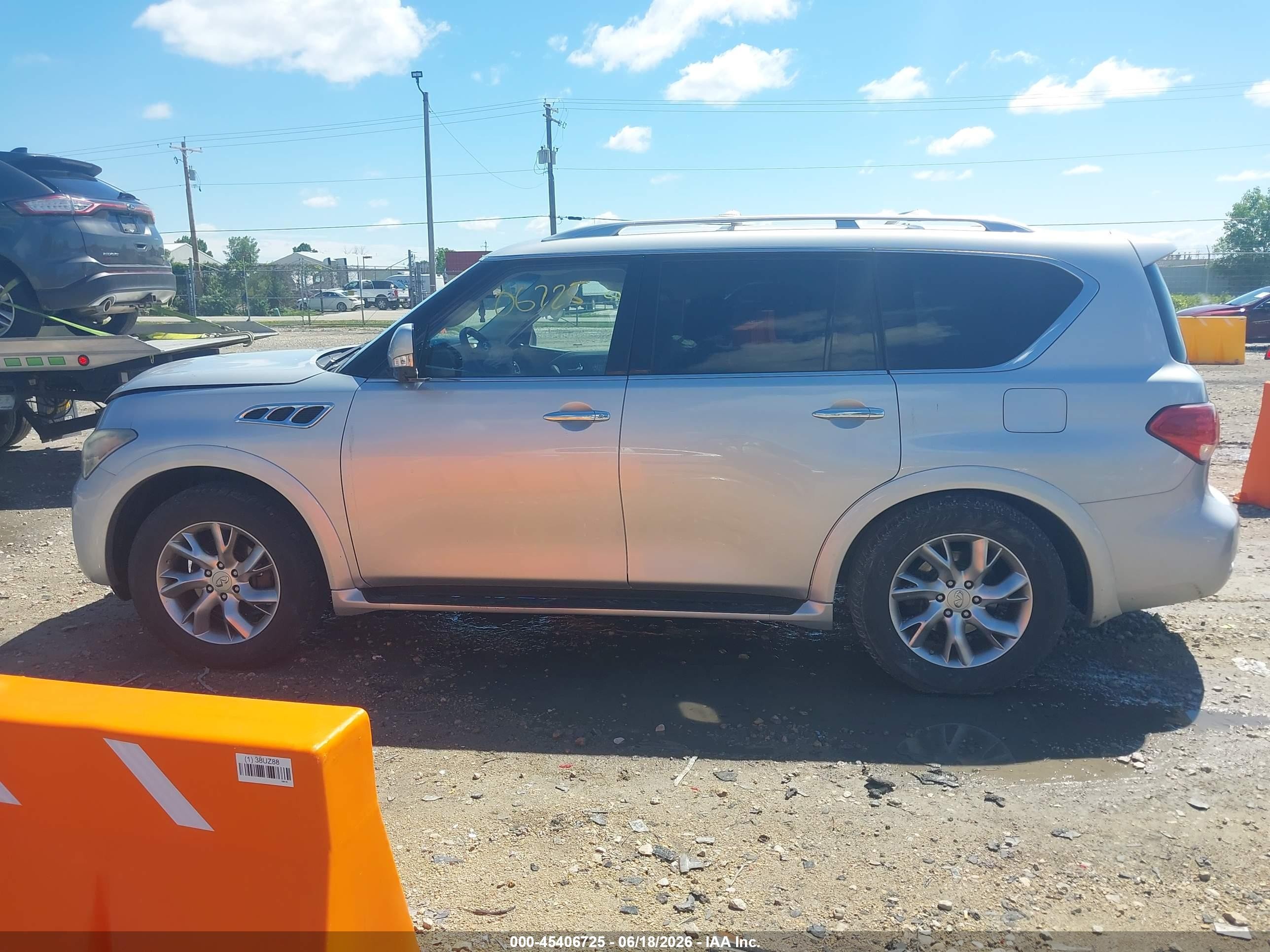 2011 Infiniti Qx56   Gray vin: JN8AZ2NE2B9005830