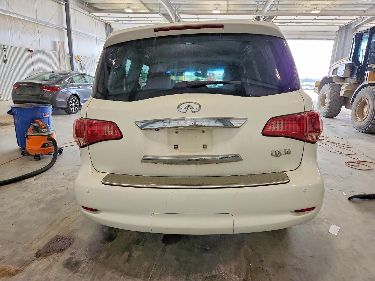 2012 Infiniti Qx56 Base White vin: JN8AZ2NE2C9015467