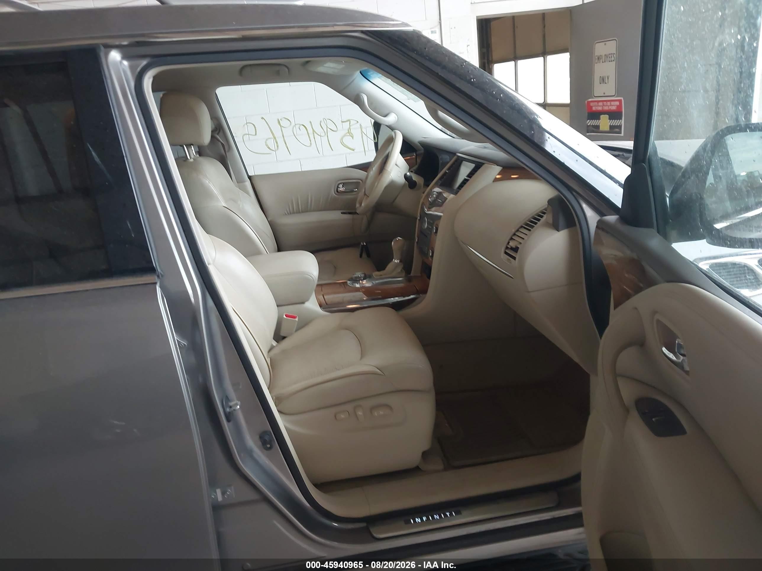 2013 Infiniti Qx56   Silver vin: JN8AZ2NE2D9061317