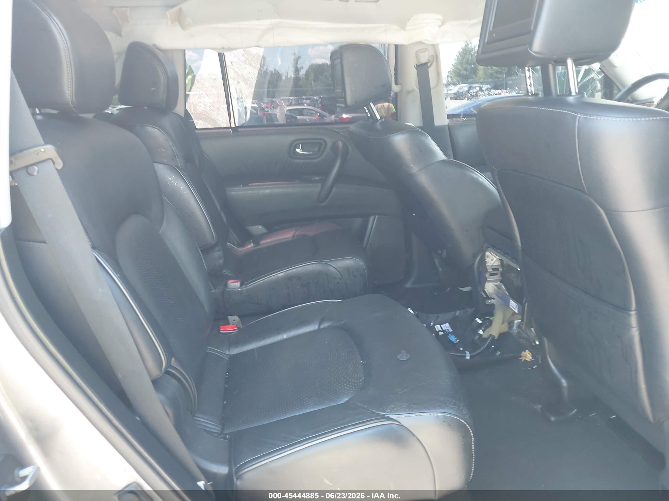 2015 Infiniti Qx80   Gray vin: JN8AZ2NE2F9083417