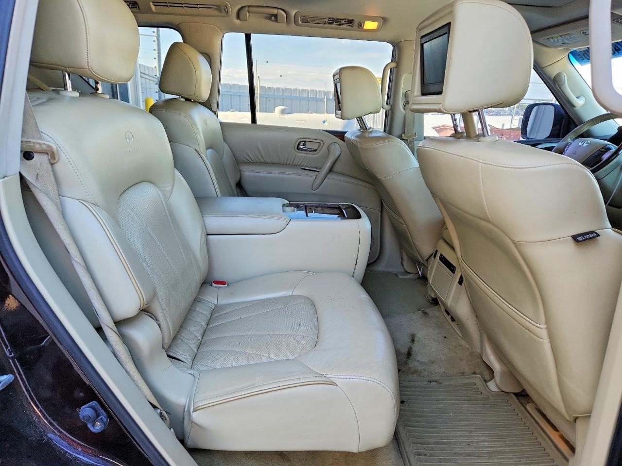 2011 Infiniti Qx56 Base Burgundy vin: JN8AZ2NE3B9000667