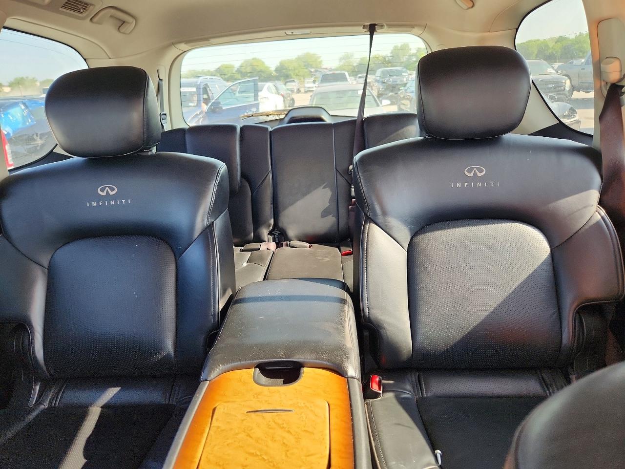 2011 Infiniti Qx56 Base White vin: JN8AZ2NE3B9005111