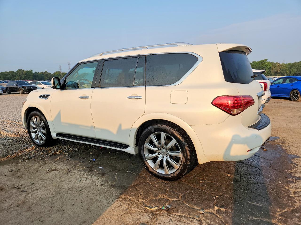 2012 Infiniti Qx56 Base White vin: JN8AZ2NE3C9019320