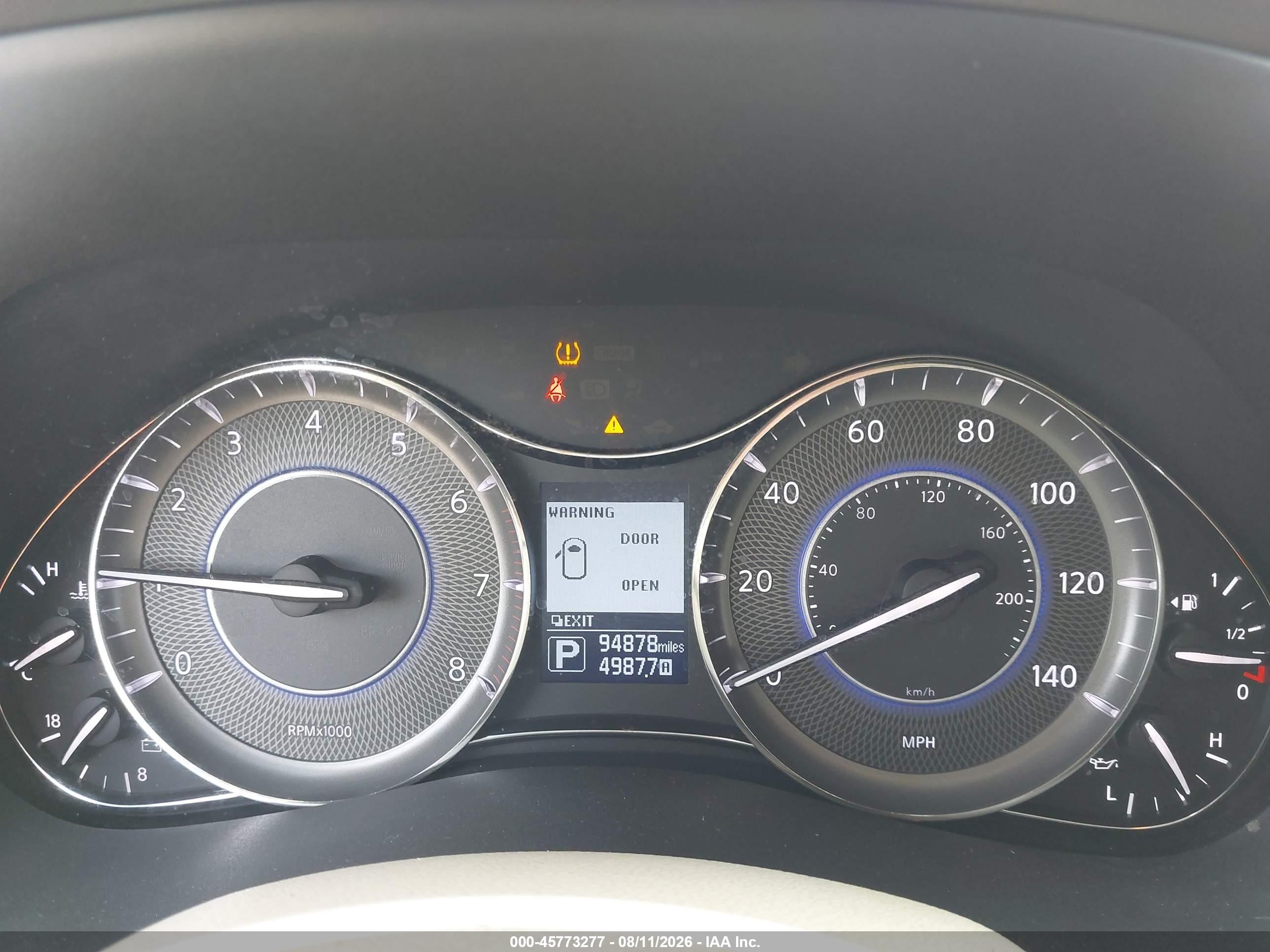 2013 Infiniti Qx56   White vin: JN8AZ2NE3D9040184