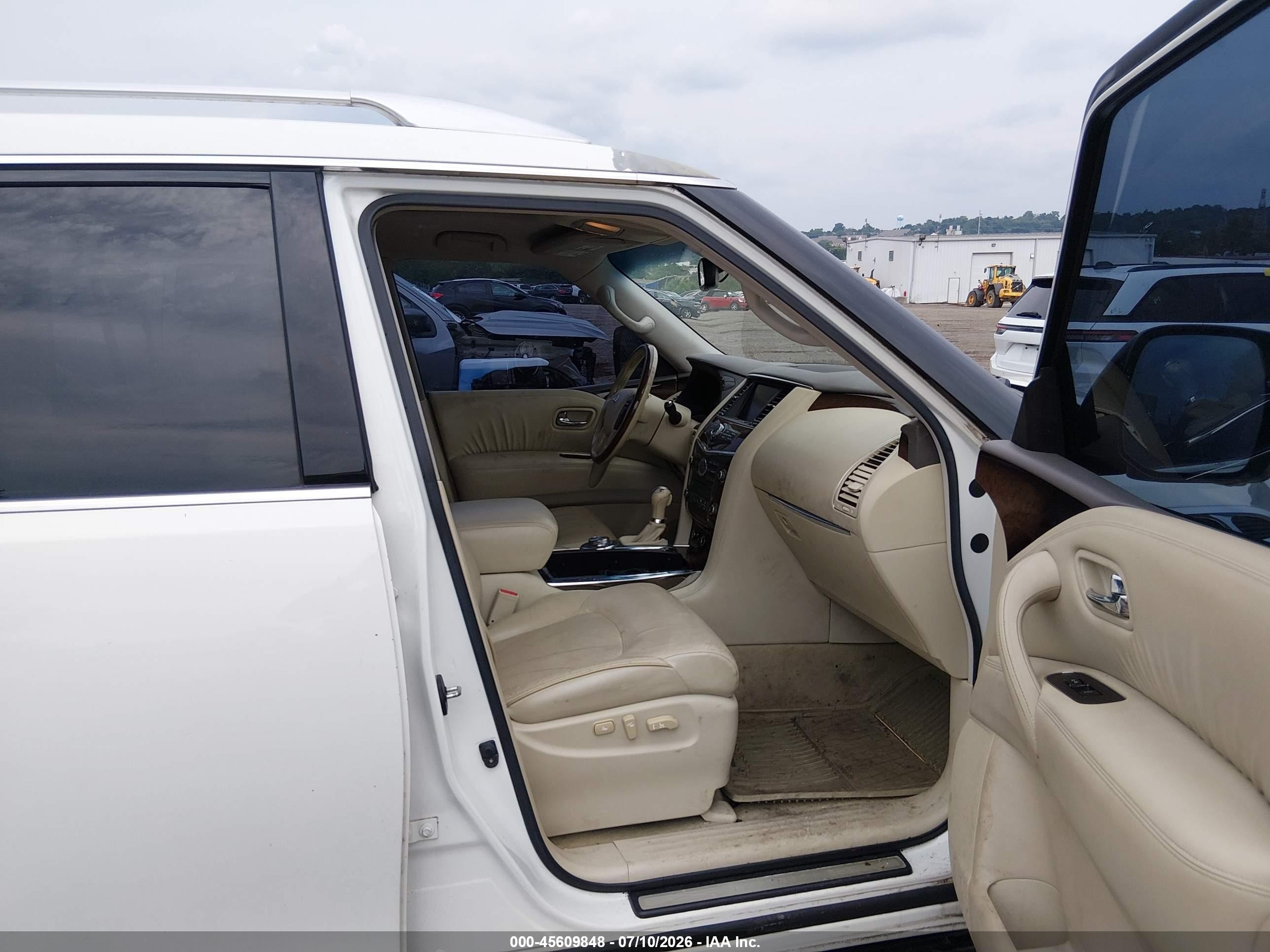 2011 Infiniti Qx56   White vin: JN8AZ2NE4B9003318
