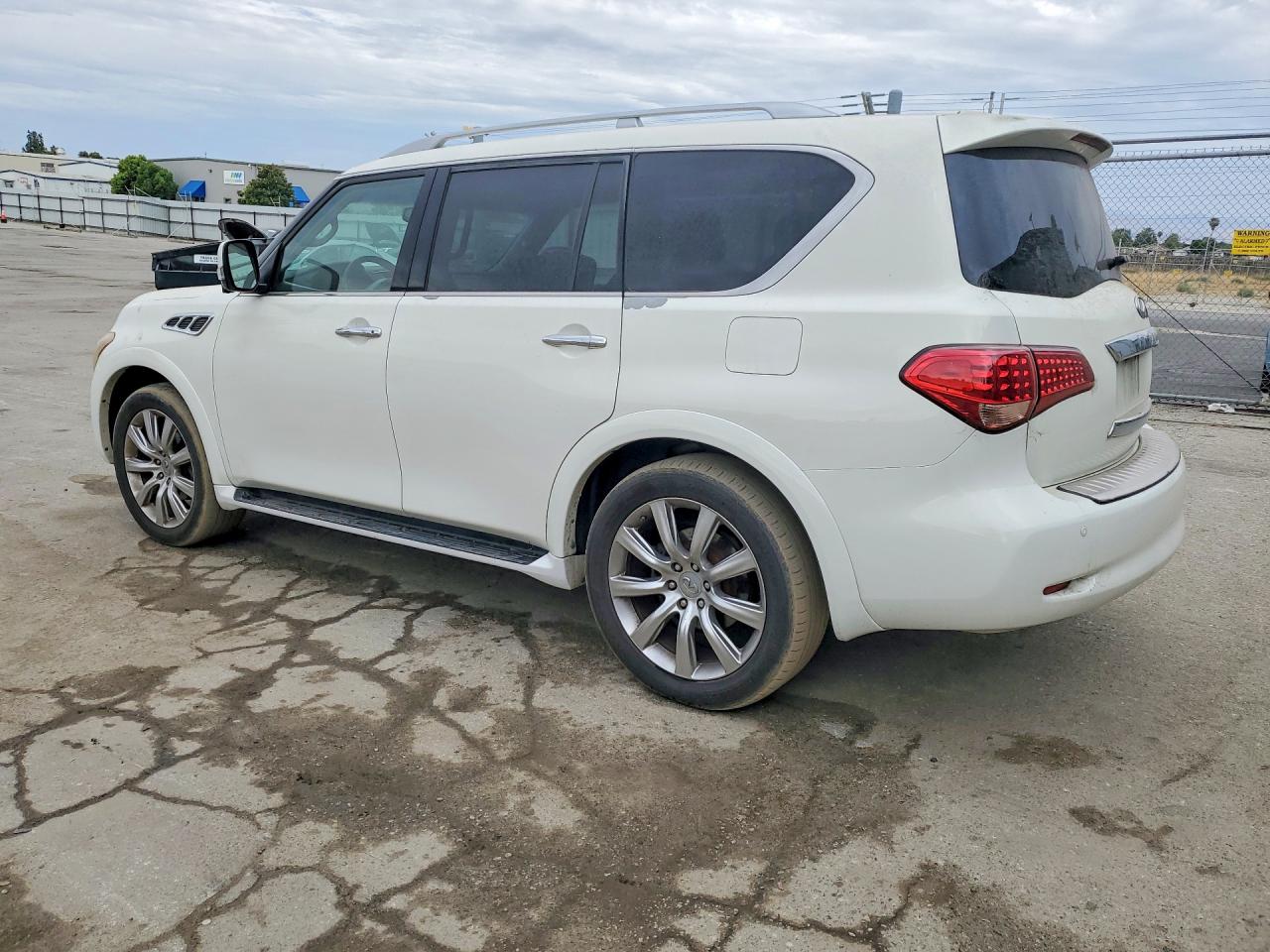 2013 Infiniti Qx56 Base White vin: JN8AZ2NE4D9041750