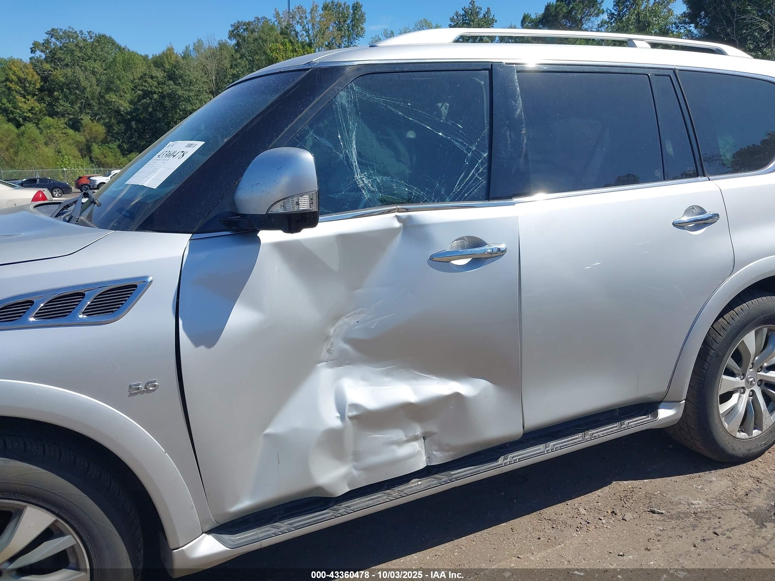 2017 Infiniti Qx80   Silver vin: JN8AZ2NE5H9158596