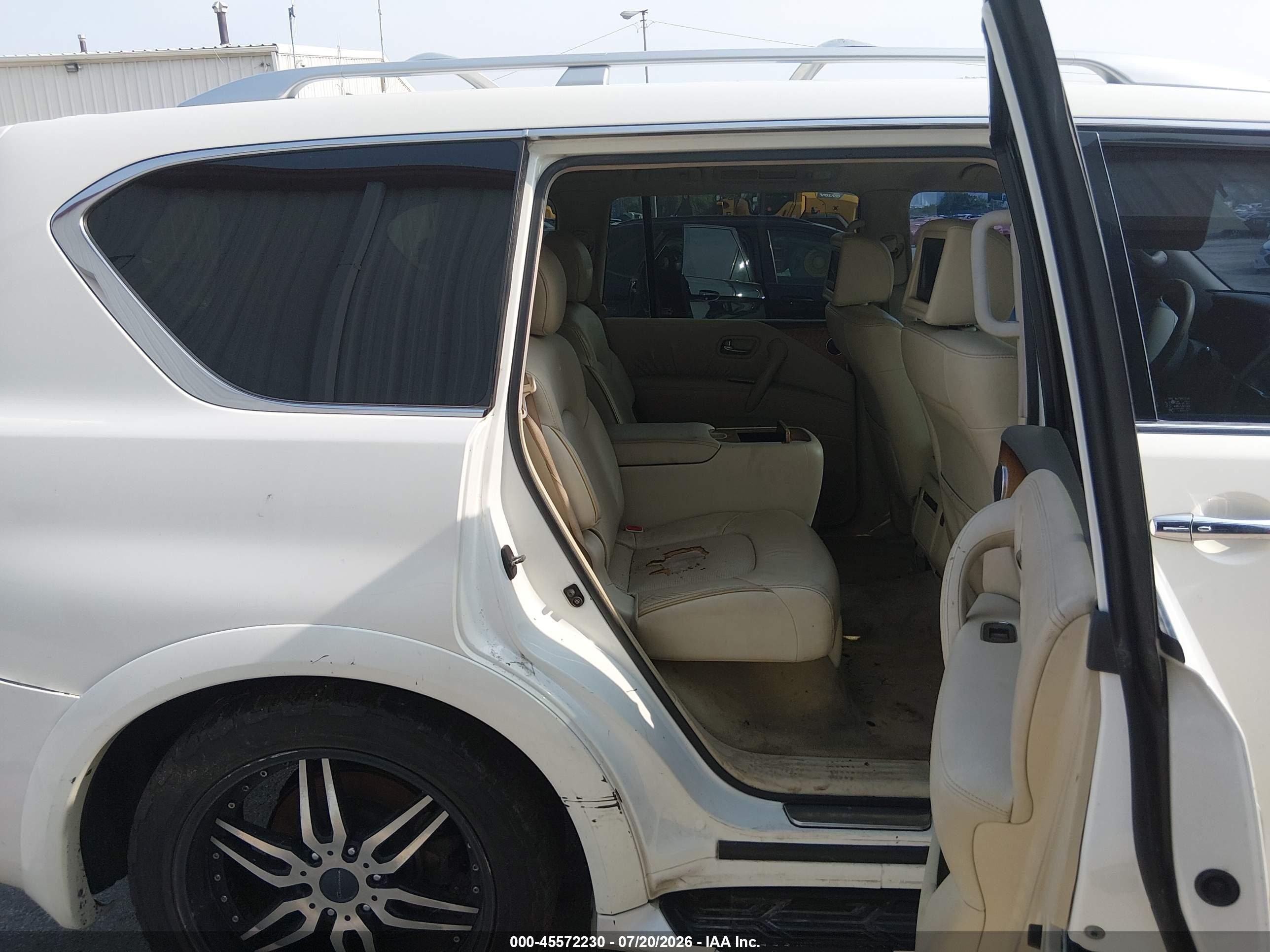 2012 Infiniti Qx56   White vin: JN8AZ2NE7C9015190