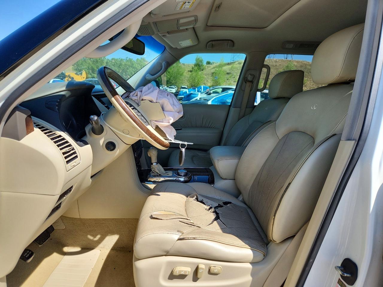 2012 Infiniti Qx56 Base White vin: JN8AZ2NE7C9018963