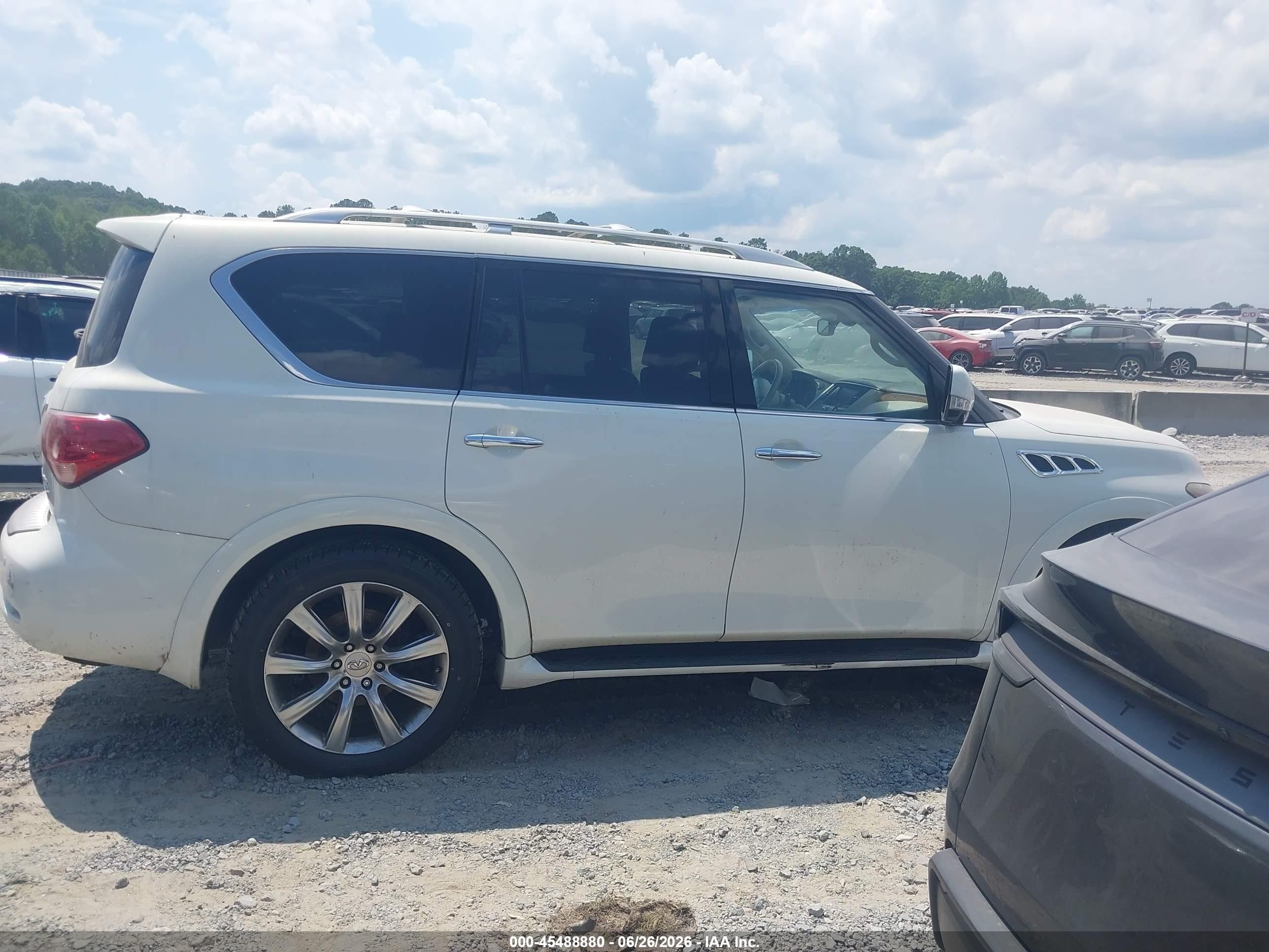 2013 Infiniti Qx56   White vin: JN8AZ2NE7D9040933