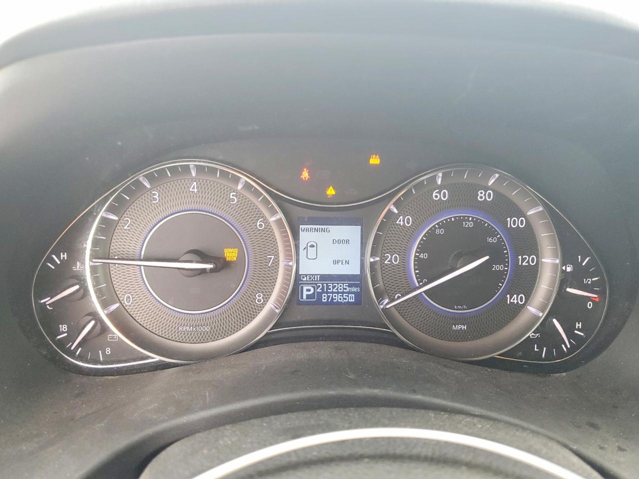2014 Infiniti Qx80 Base Silver vin: JN8AZ2NE7E9066451