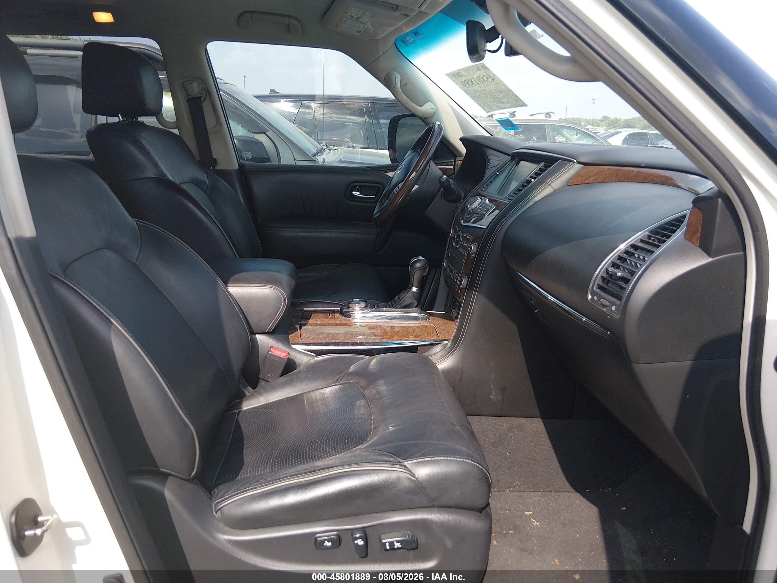 2015 Infiniti Qx80   White vin: JN8AZ2NE7F9081050