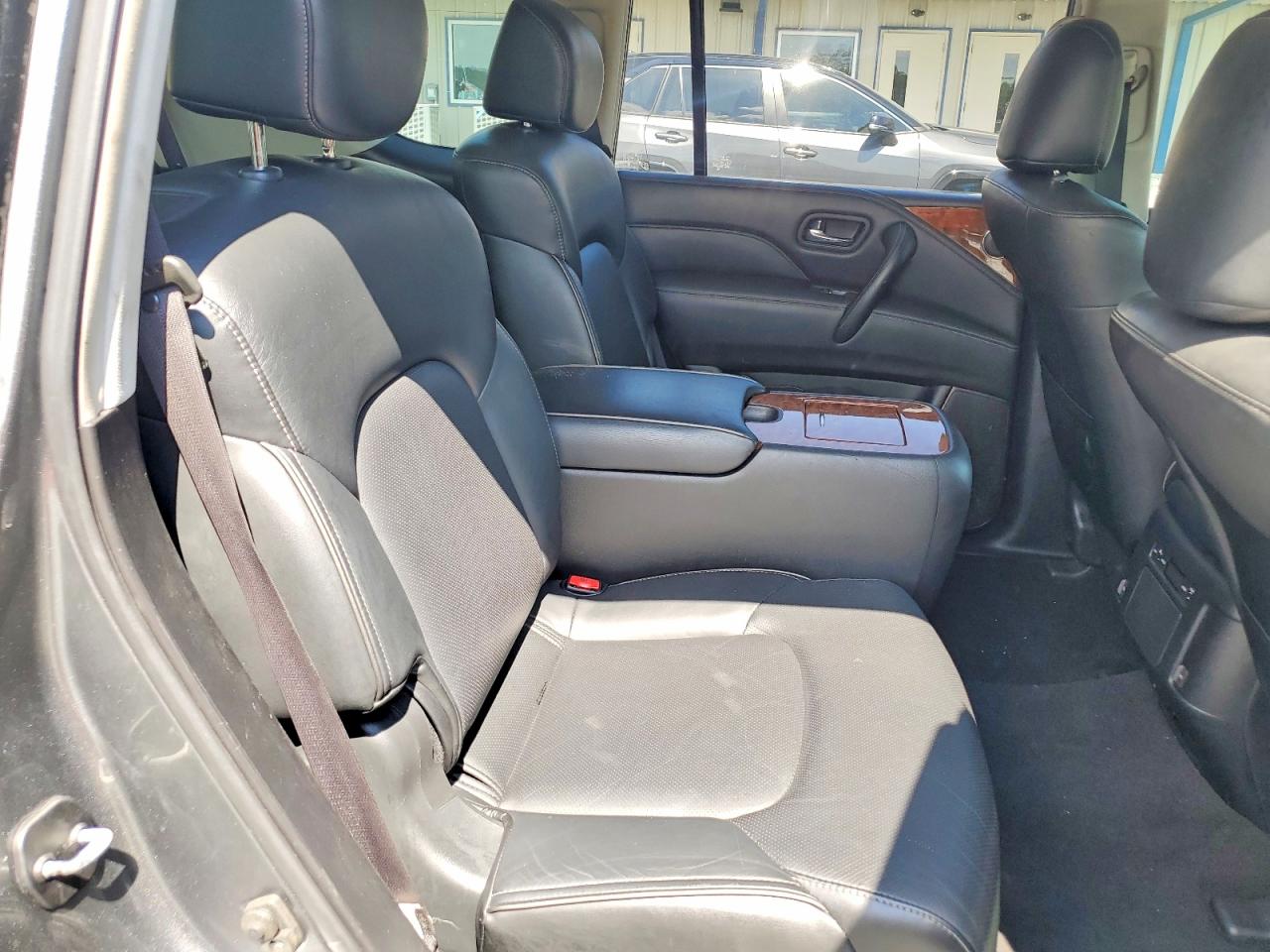 2018 Infiniti Qx80 Base Серебряный vin: JN8AZ2NE7J9190665