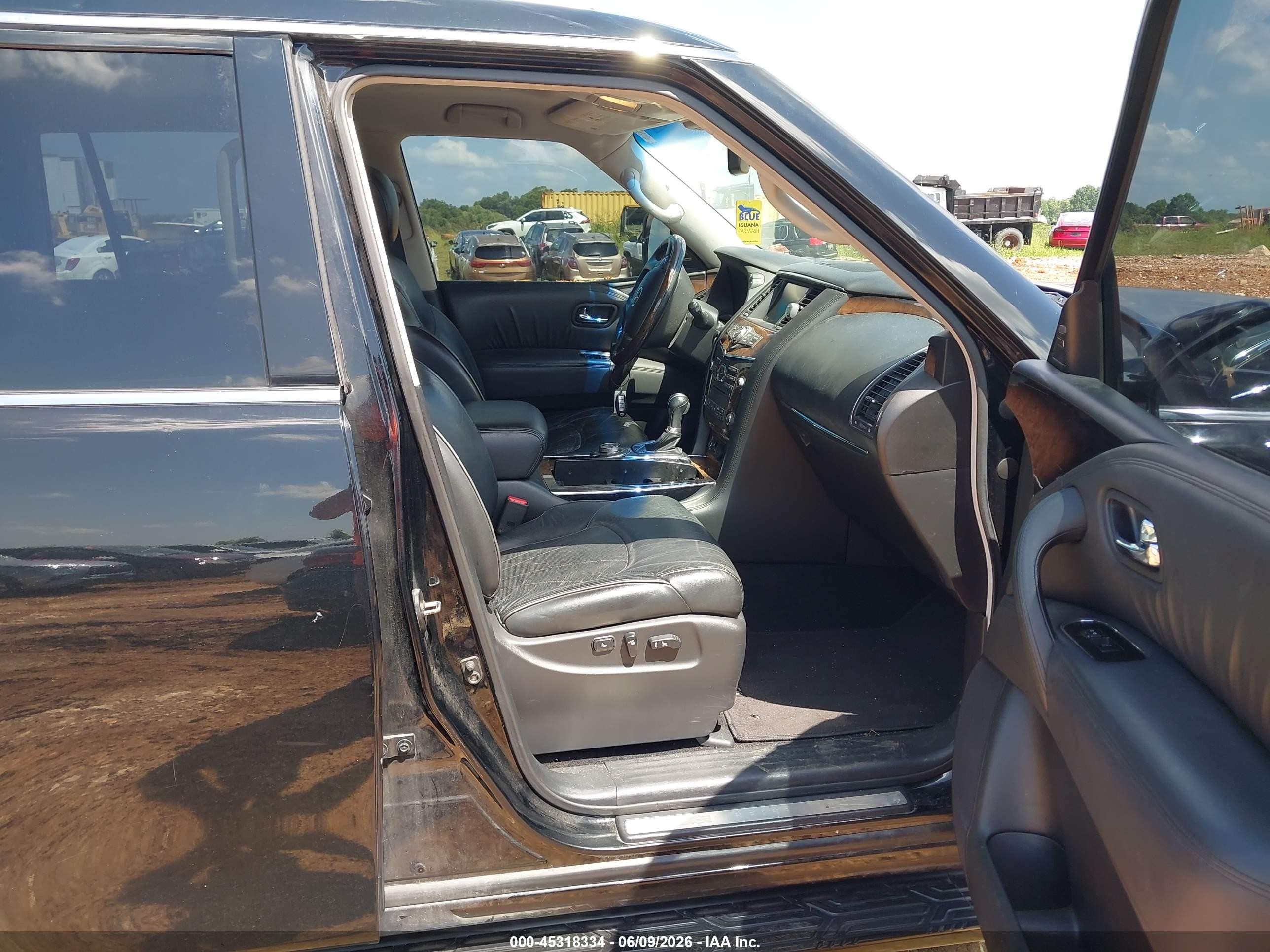2012 Infiniti Qx56   Black vin: JN8AZ2NE8C9016381
