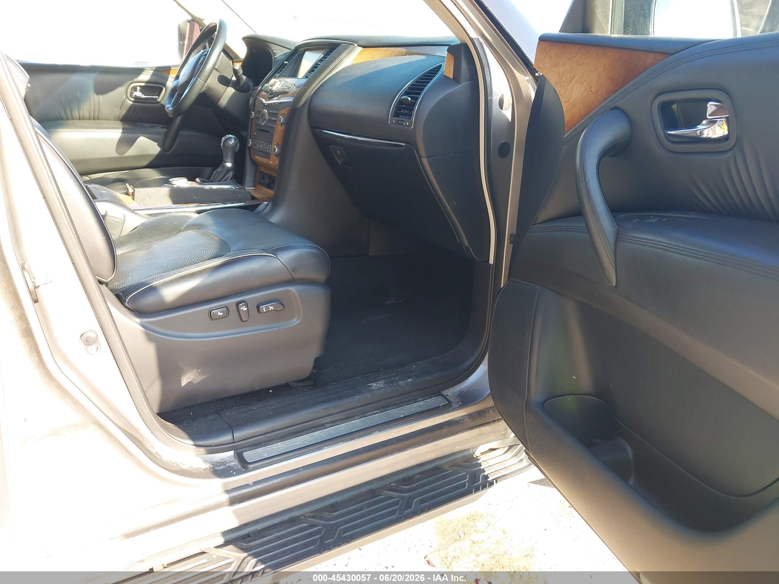 2013 Infiniti Qx56   Gray vin: JN8AZ2NE8D9061371