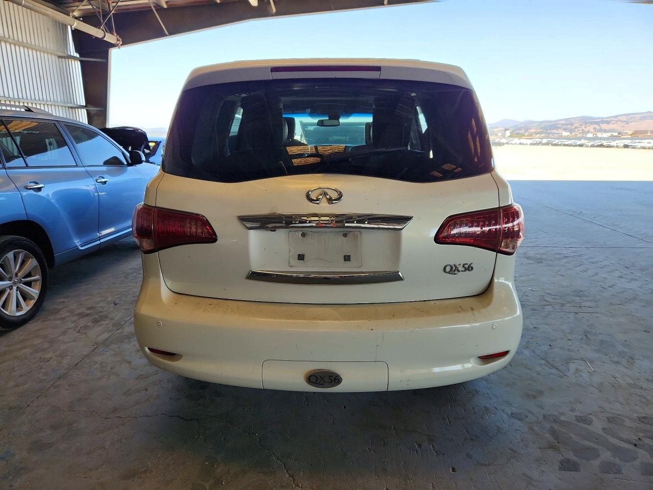 2011 Infiniti Qx56 Base White vin: JN8AZ2NE9B9000981