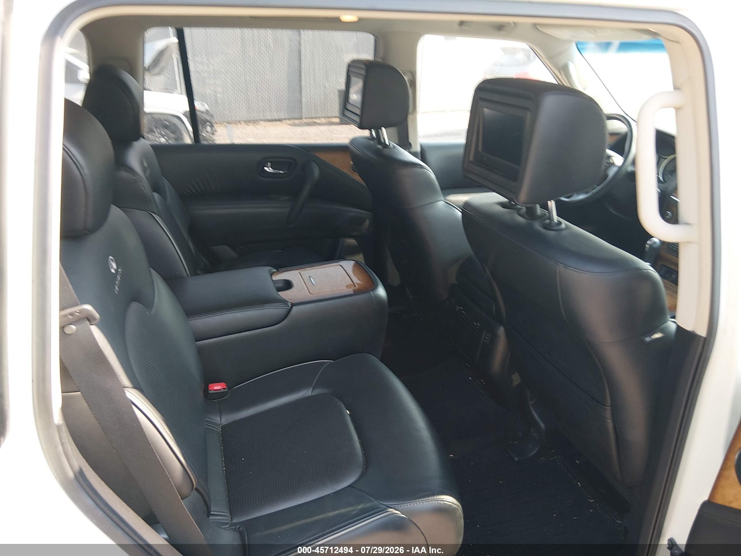 2013 Infiniti Qx56   White vin: JN8AZ2NE9D9041582