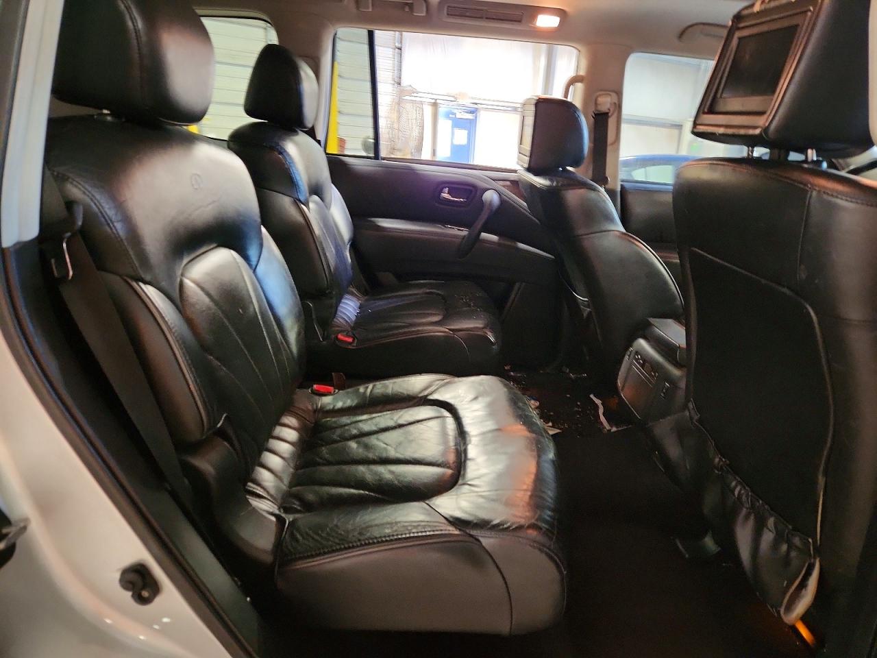 2011 Infiniti Qx56 Base Silver vin: JN8AZ2NEXB9002027