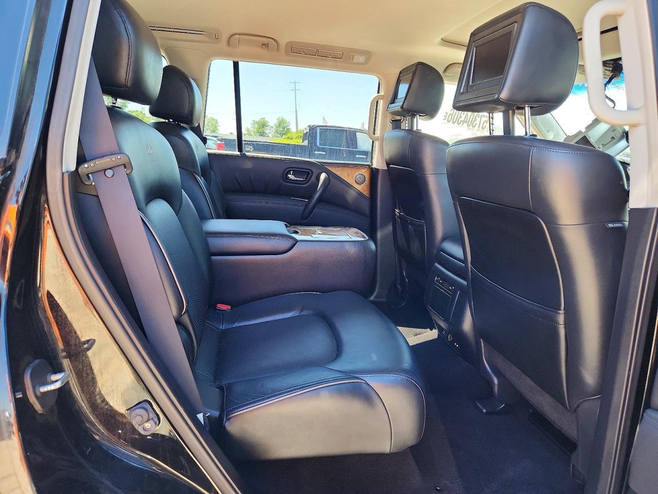 2011 Infiniti Qx56 Base Black vin: JN8AZ2NEXB9002142