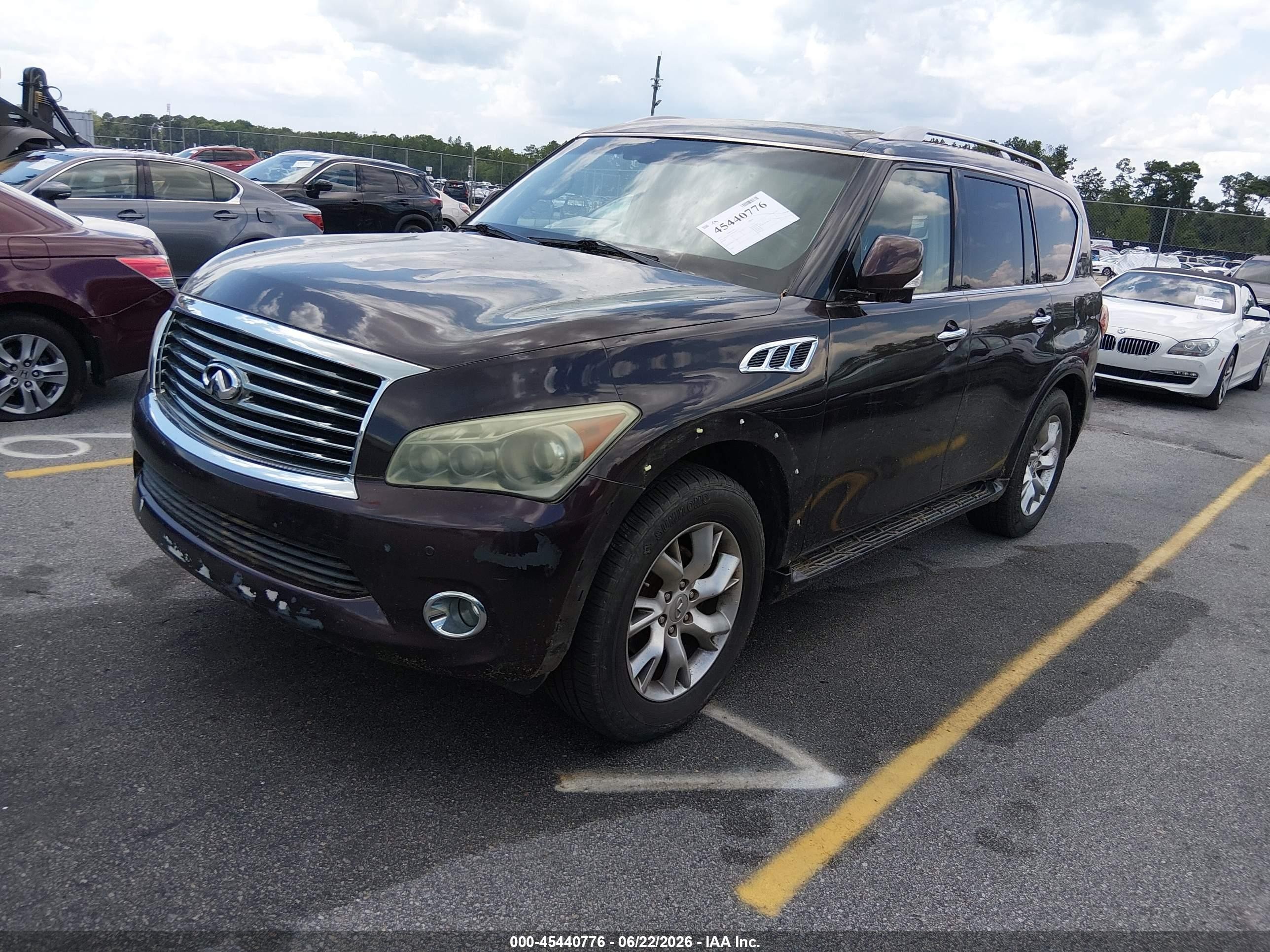 2011 Infiniti Qx56   Коричневый vin: JN8AZ2NEXB9003811
