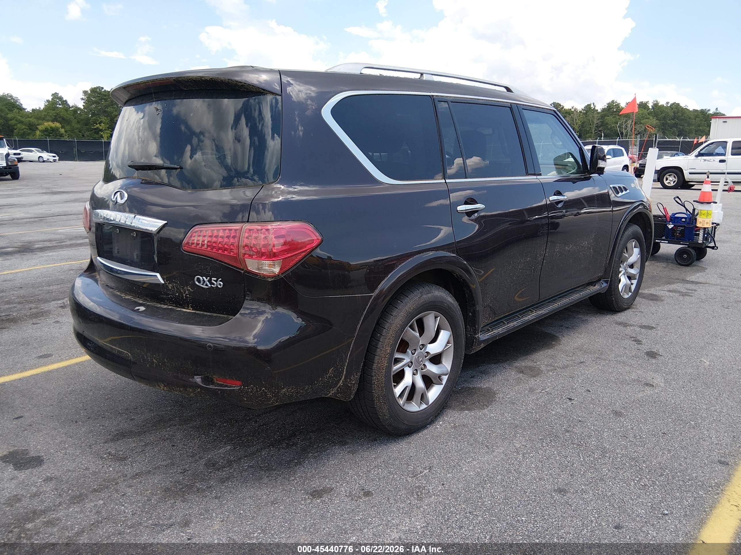 2011 Infiniti Qx56   Коричневый vin: JN8AZ2NEXB9003811