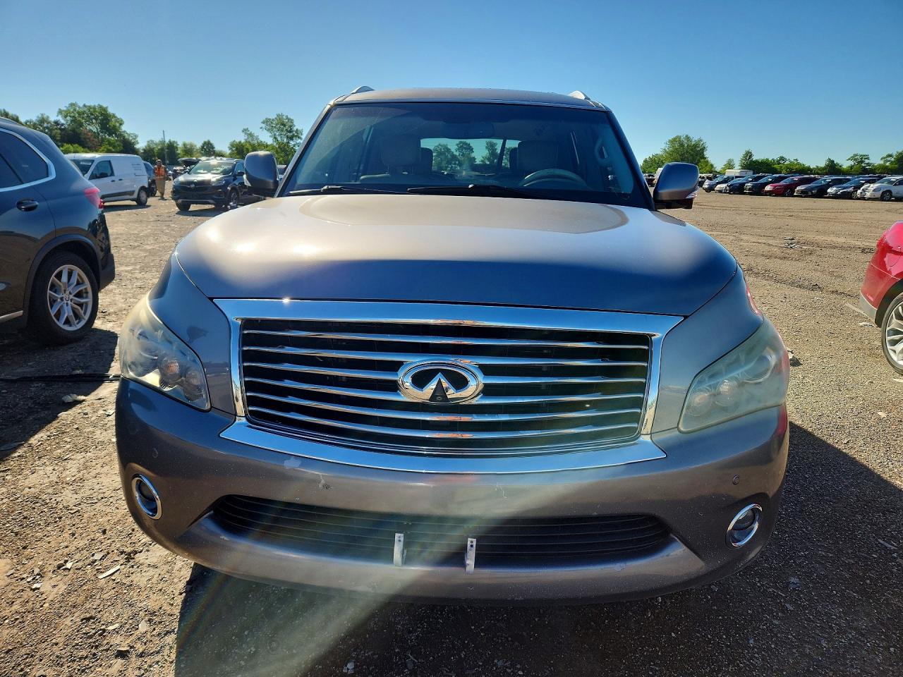 2012 Infiniti Qx56 Base Серый vin: JN8AZ2NEXC9017113