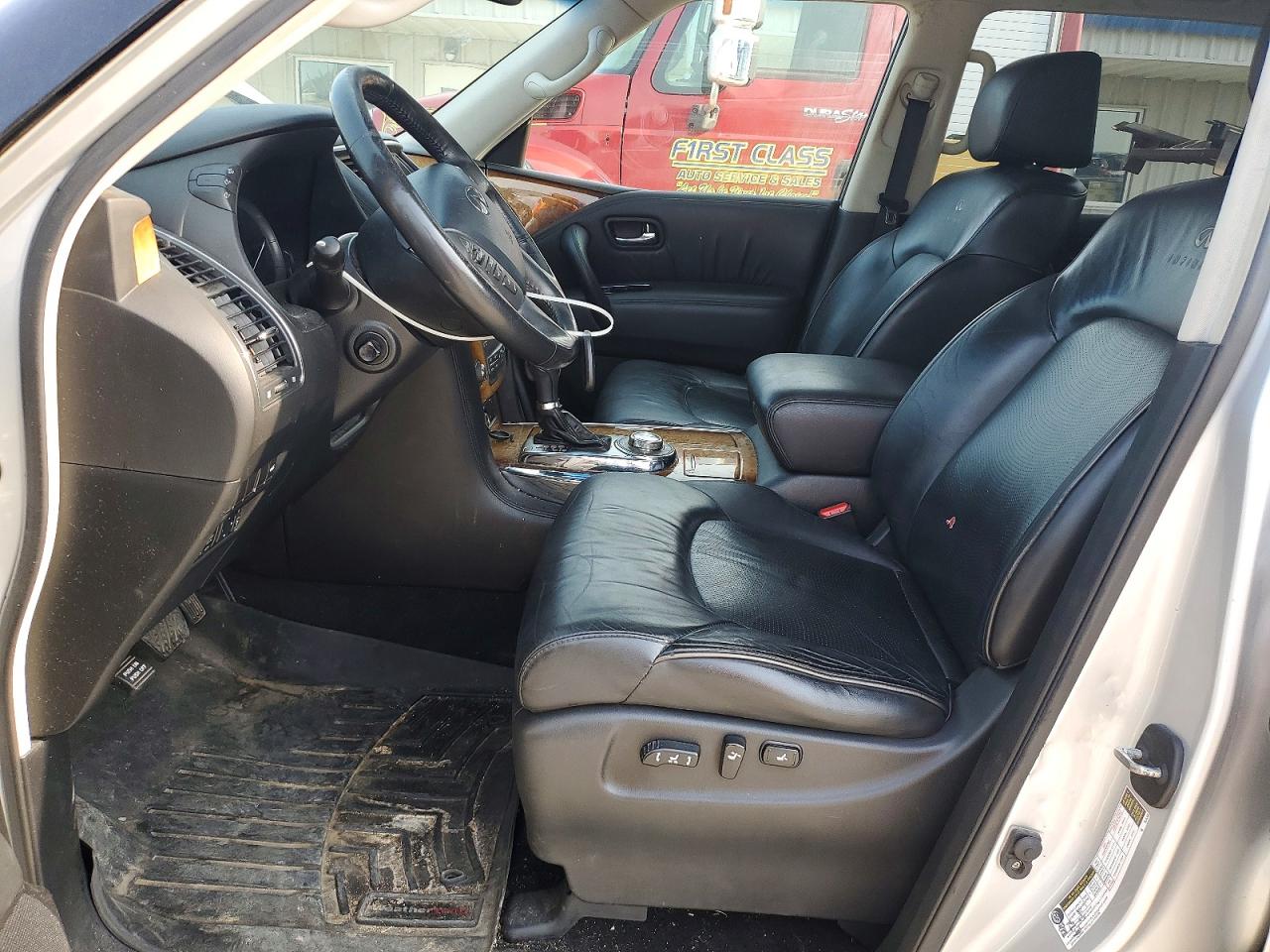 2012 Infiniti Qx56 Base Серебряный vin: JN8AZ2NEXC9019007