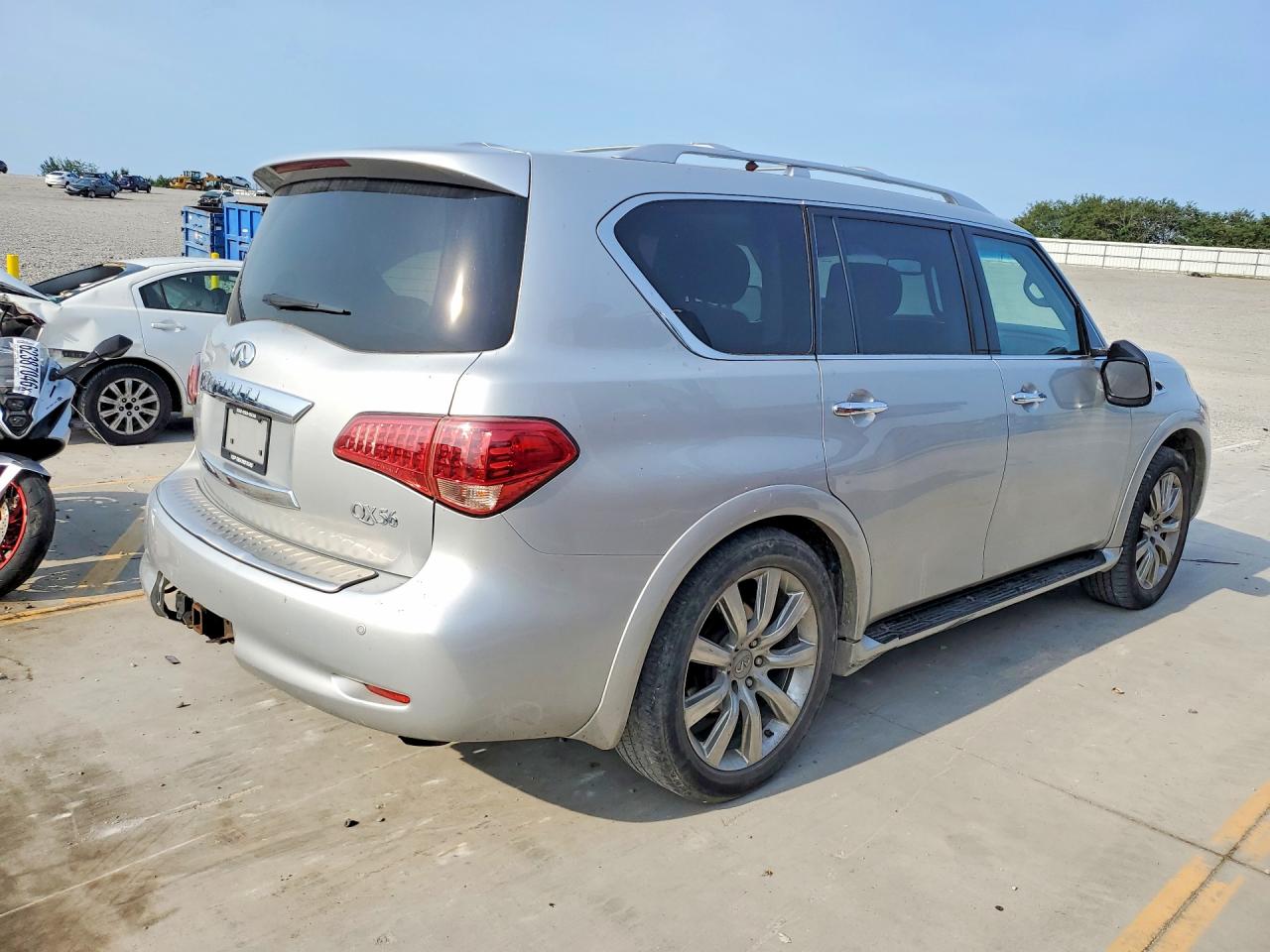 2012 Infiniti Qx56 Base Серебряный vin: JN8AZ2NEXC9019007
