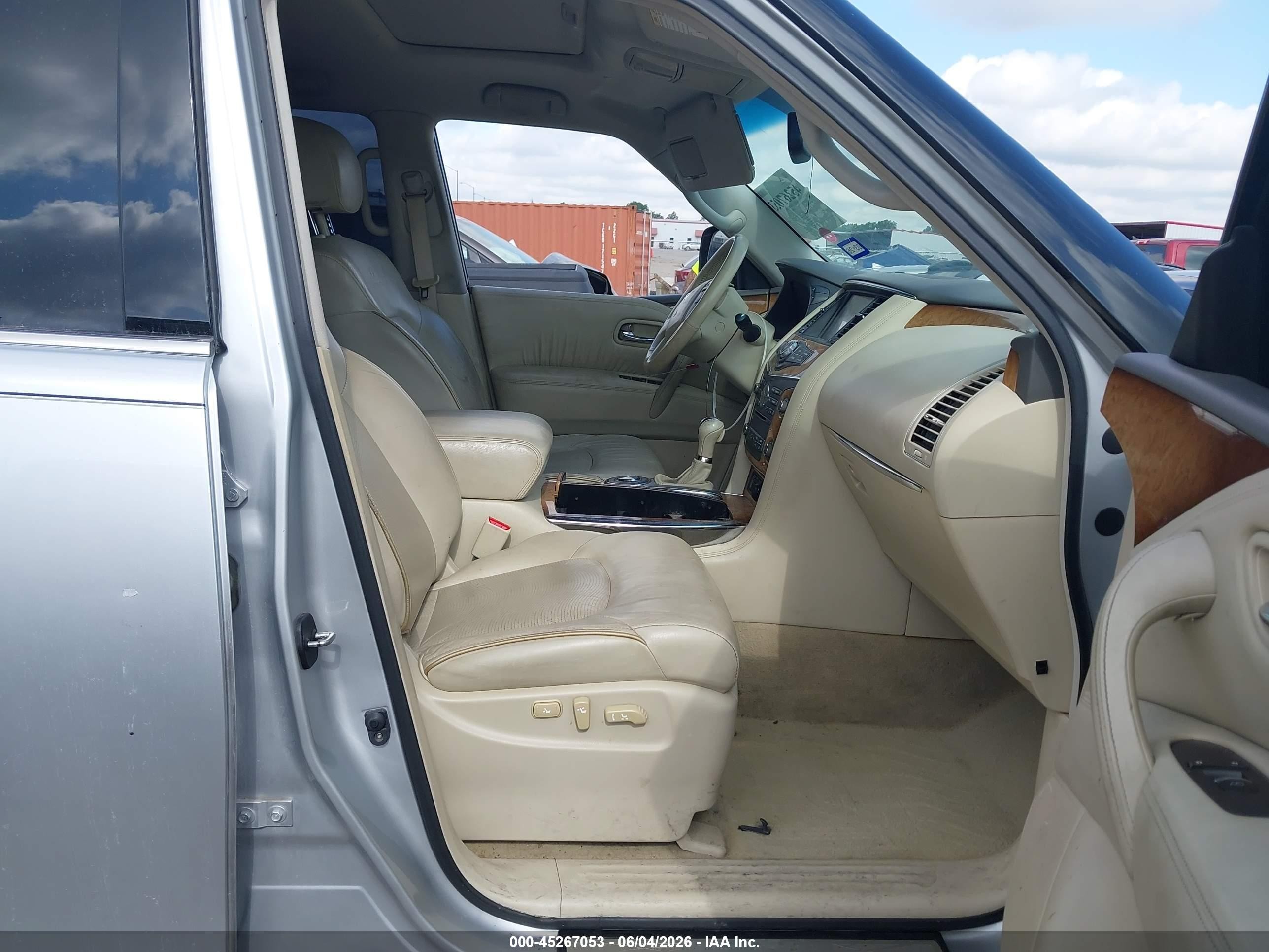 2014 Infiniti Qx80   Silver vin: JN8AZ2NF1E9551810