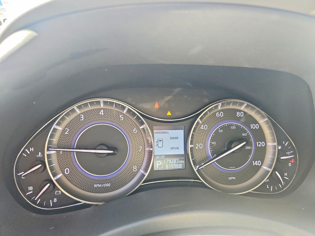 2014 Infiniti Qx80 Cream vin: JN8AZ2NF2E9551265