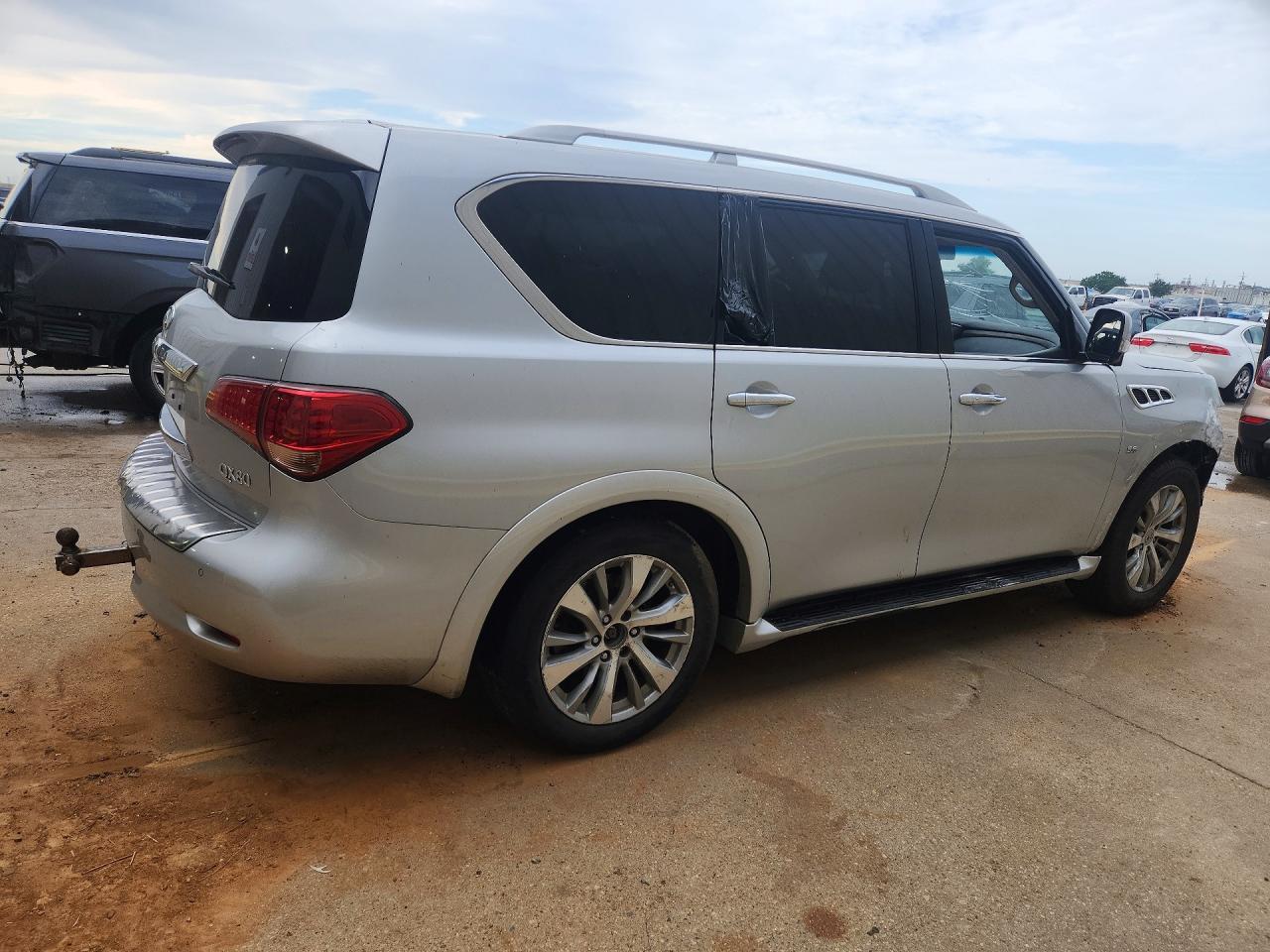2017 Infiniti Qx80 Base Серебряный vin: JN8AZ2NF2H9646980