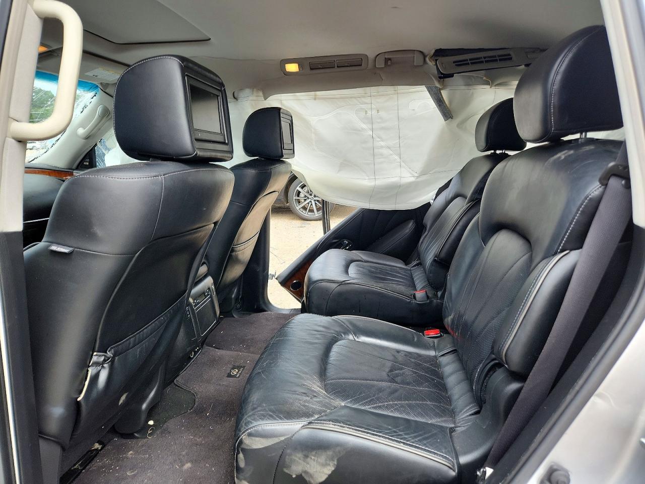 2015 Infiniti Qx80 Base Серебряный vin: JN8AZ2NF4F9571289