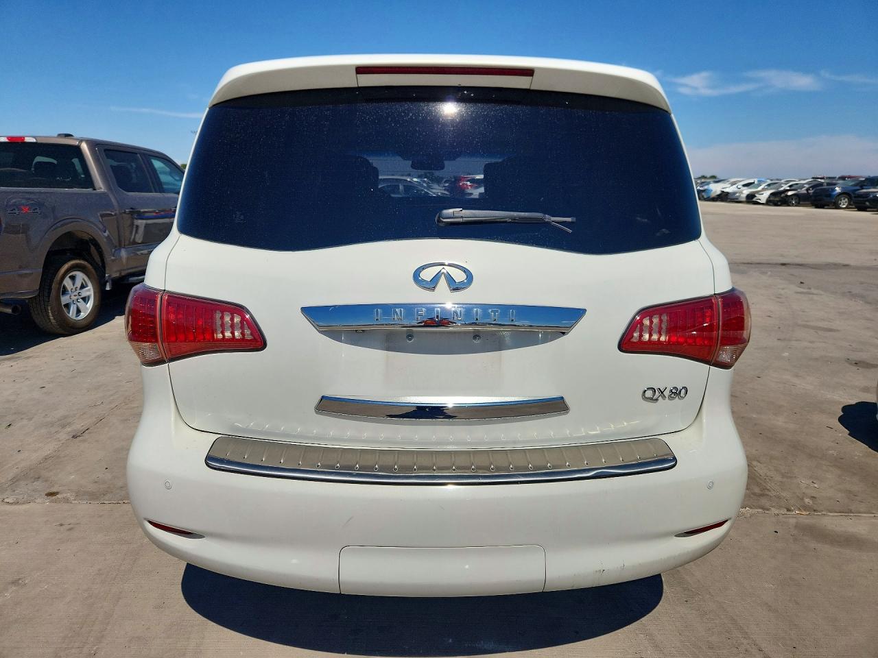 2011 Infiniti Qx56 Base White vin: JN8AZ2NF5B9502041