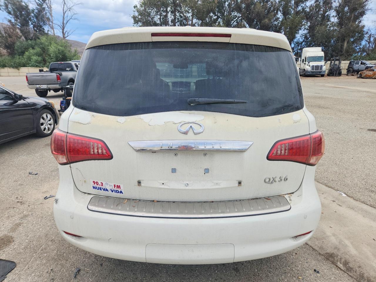 2011 Infiniti Qx56 Base White vin: JN8AZ2NF5B9503951